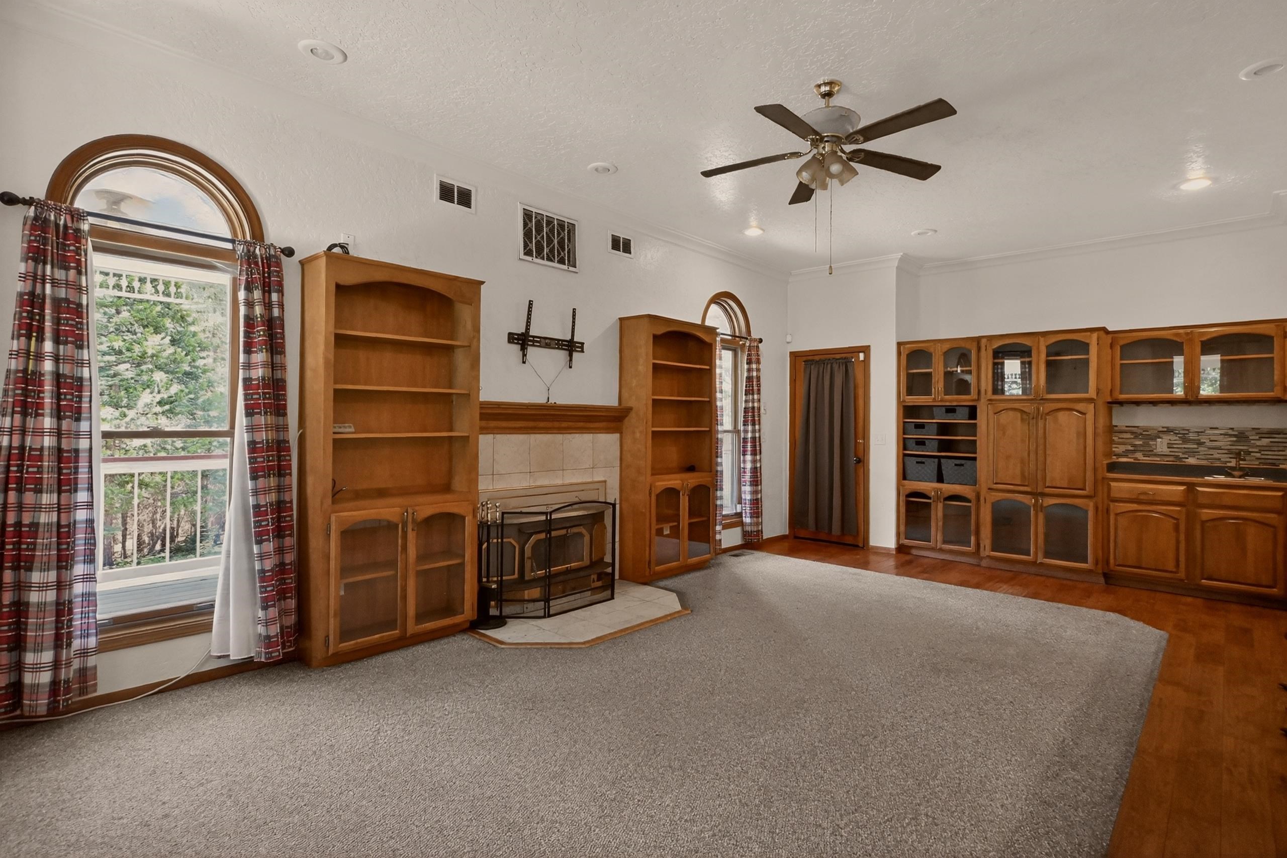 2708 GREY FOX DR. 