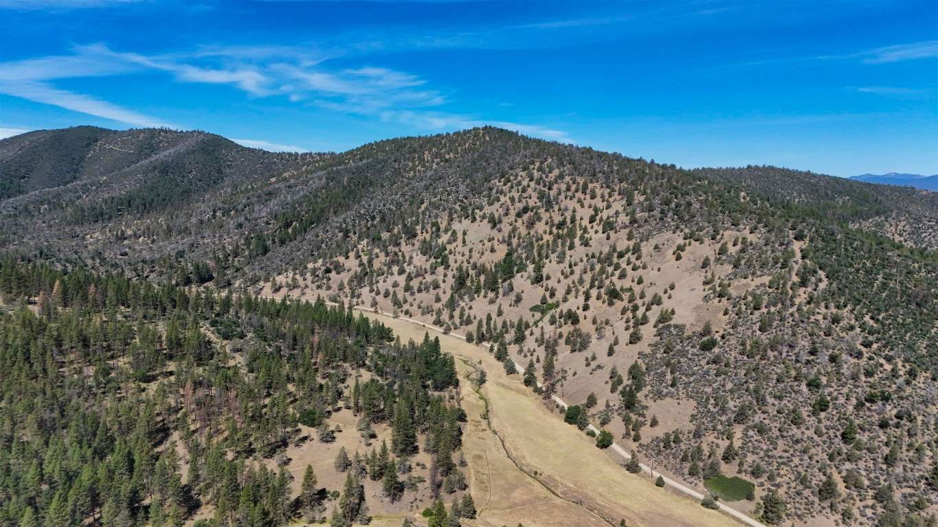 1 Duzel Creek Rd
