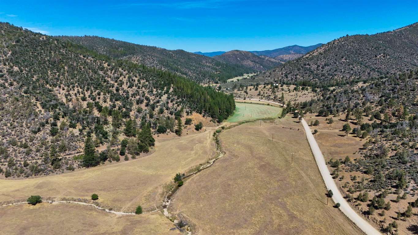 1 Duzel Creek Rd