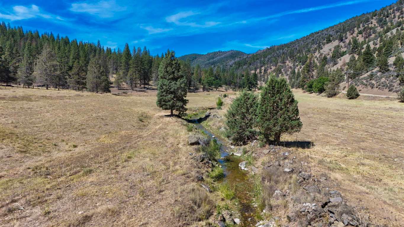 1 Duzel Creek Rd