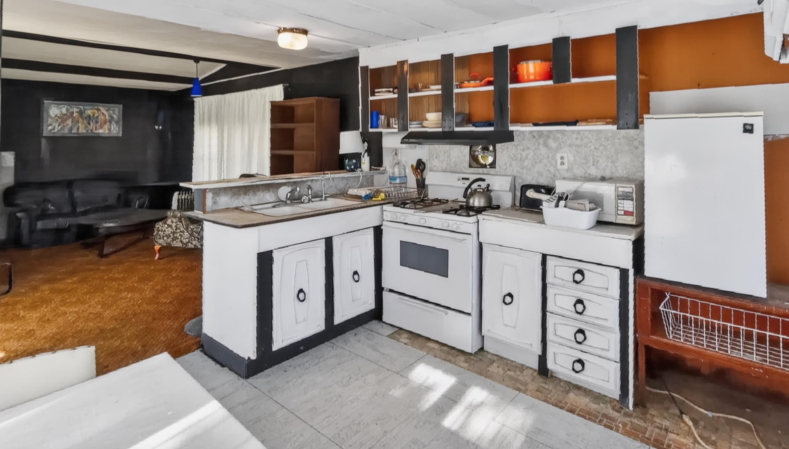 13521 Highway A-12