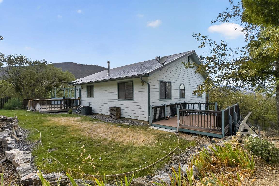 1522 Oak Valley Drive