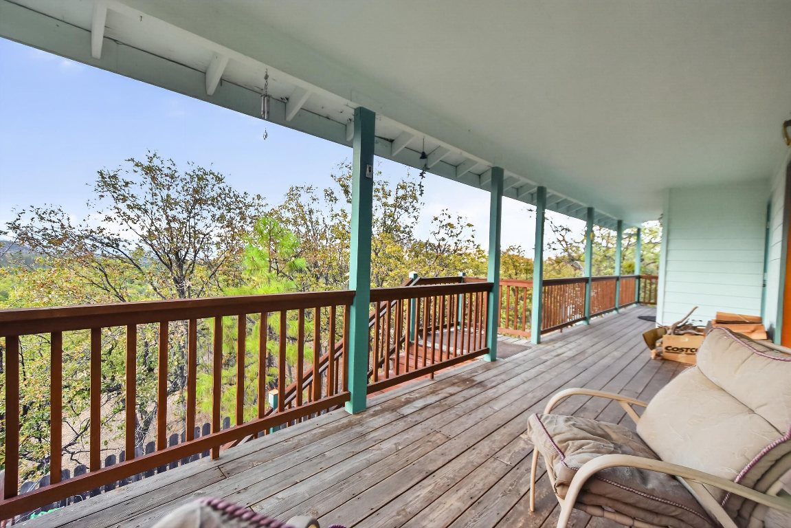 1522 Oak Valley Drive