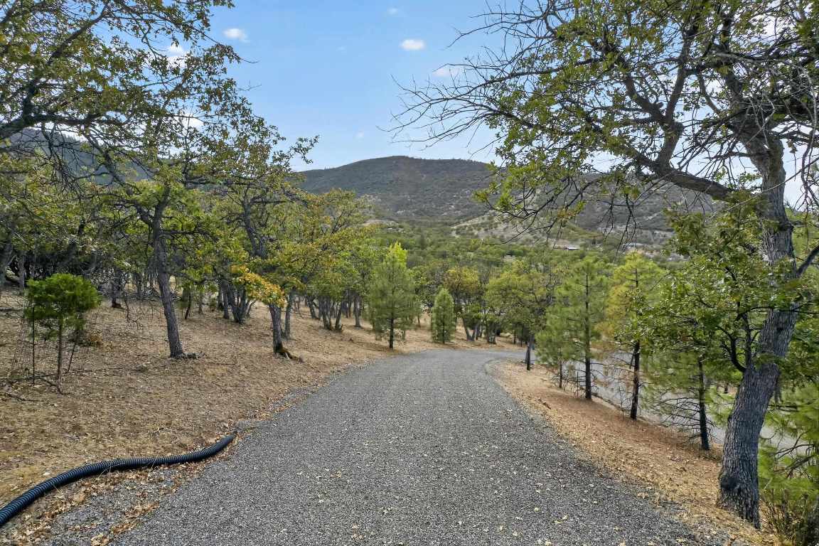1522 Oak Valley Drive