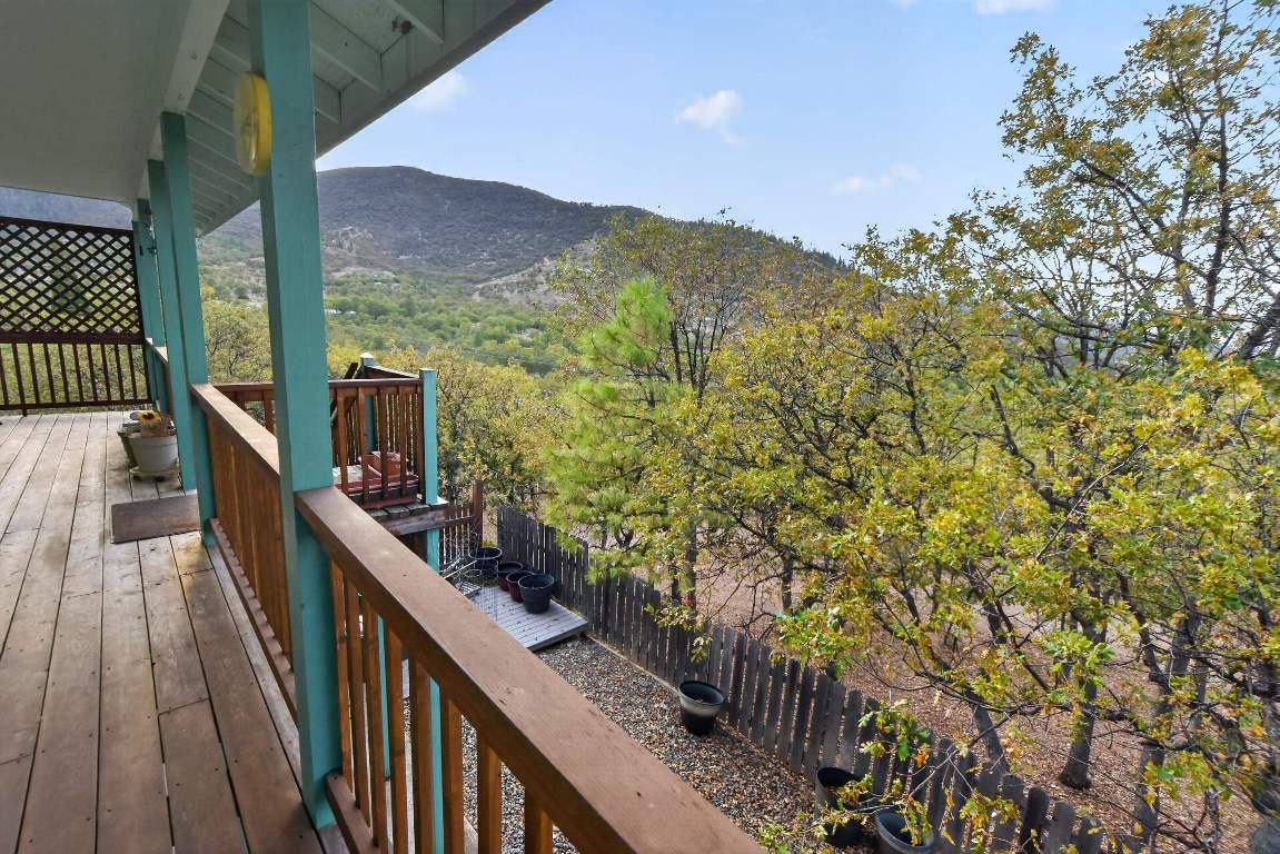 1522 Oak Valley Drive