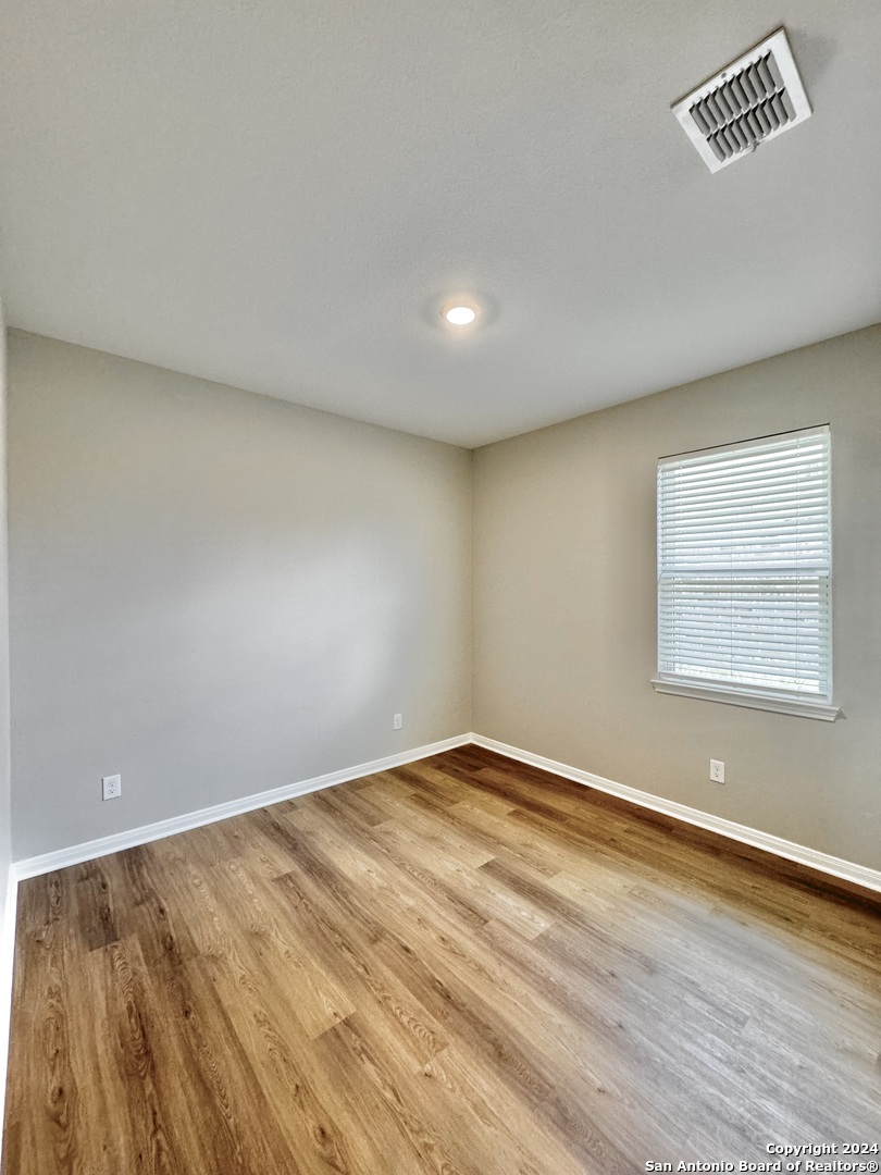9327 NUBUCK BRANCH