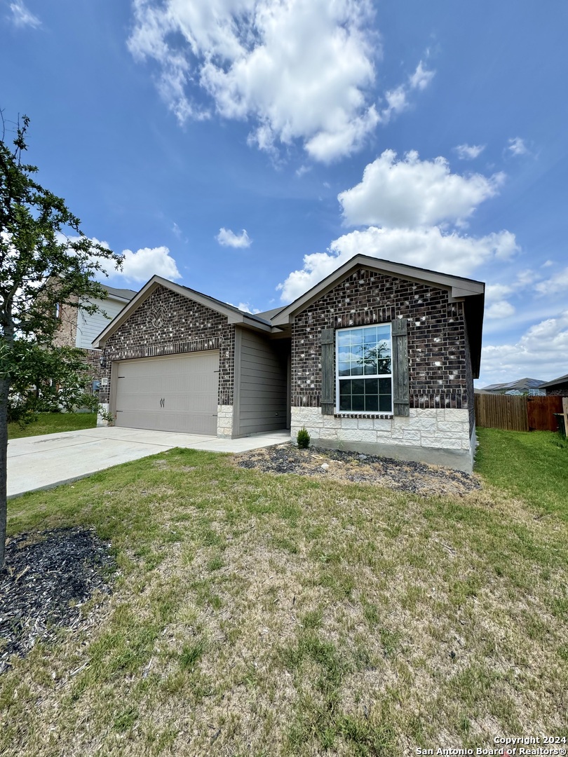 9327 NUBUCK BRANCH