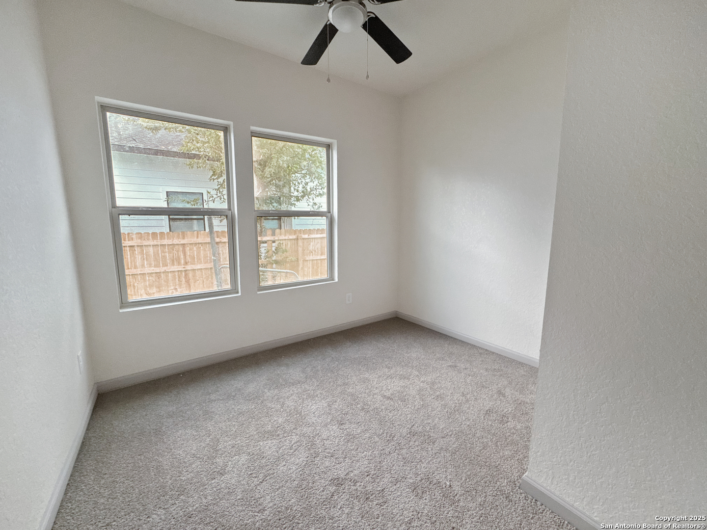 1103 Hays