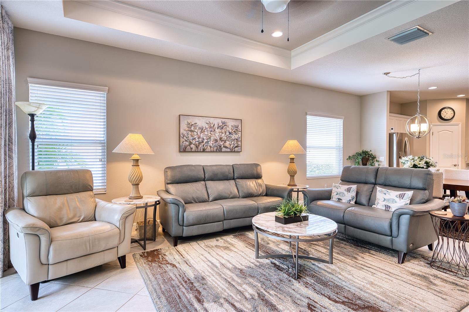 7448 RIDGELAKE CIR