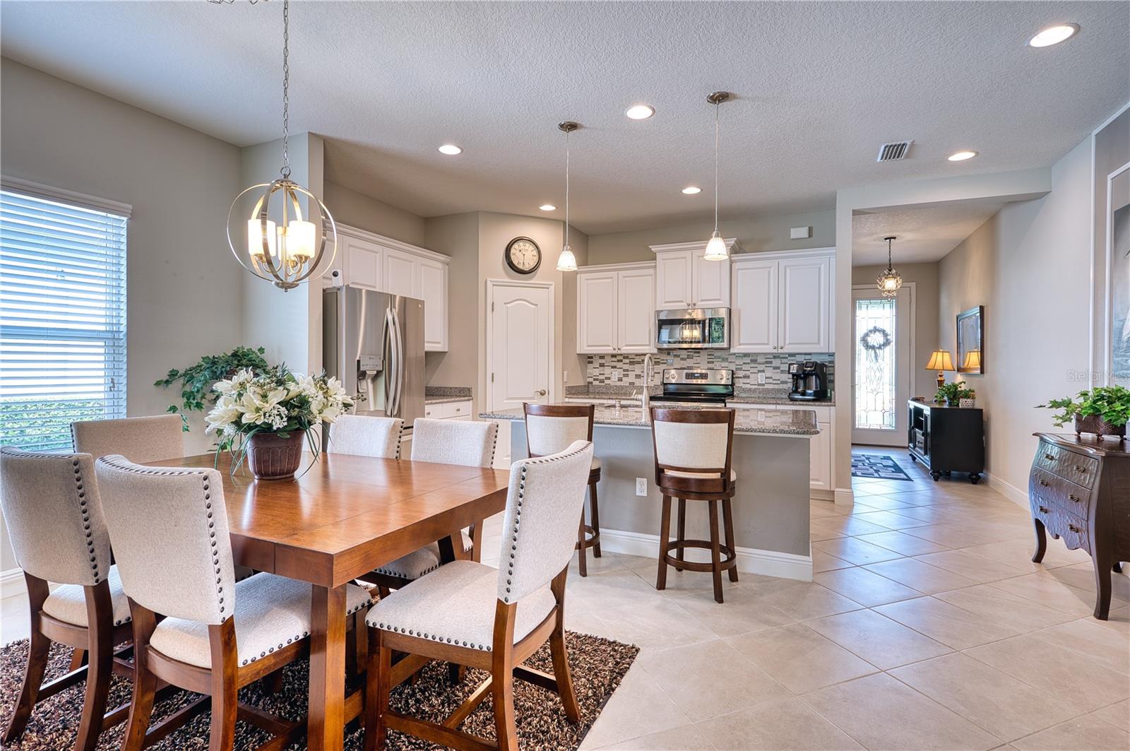 7448 RIDGELAKE CIR
