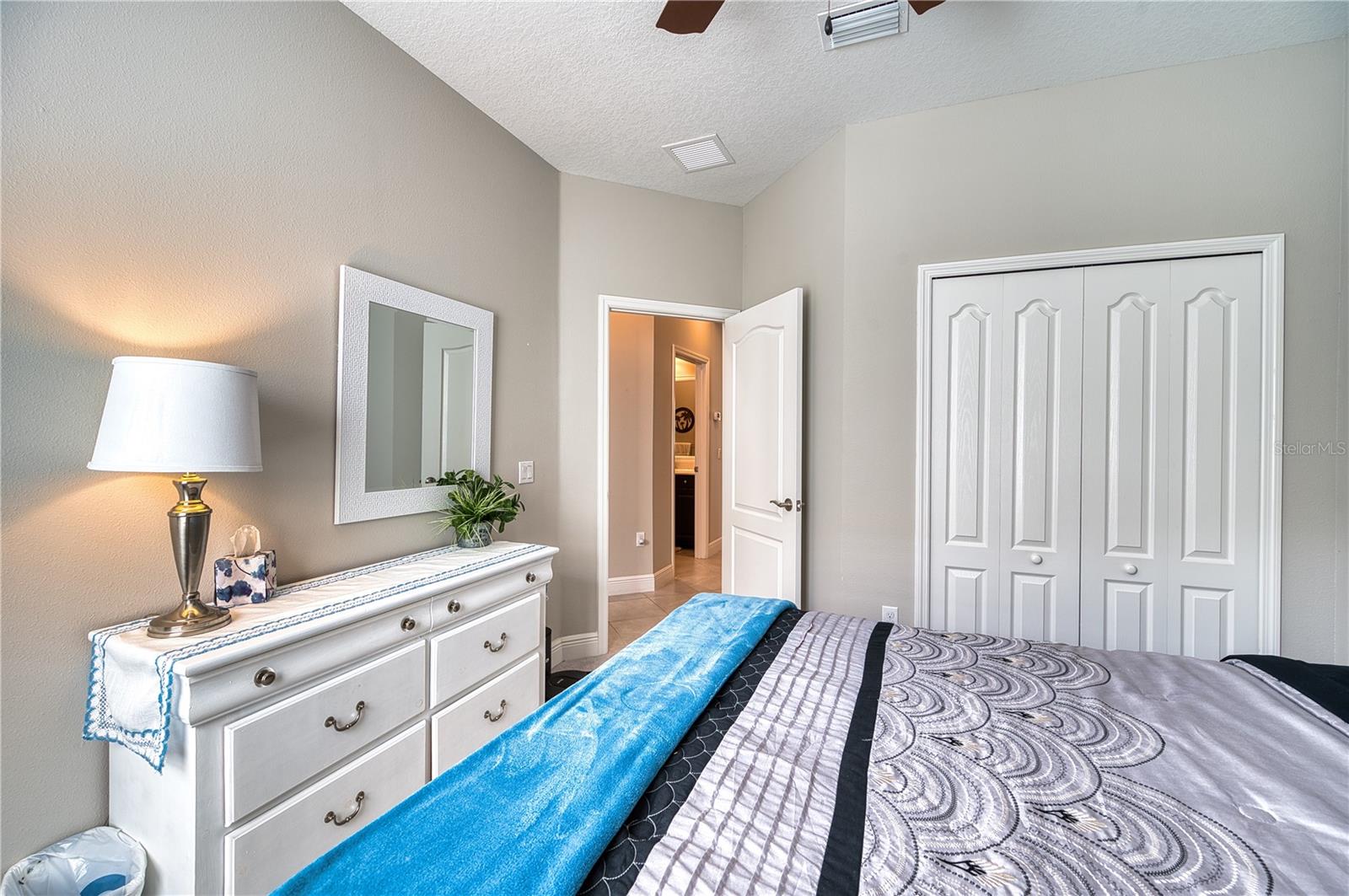 7448 RIDGELAKE CIR