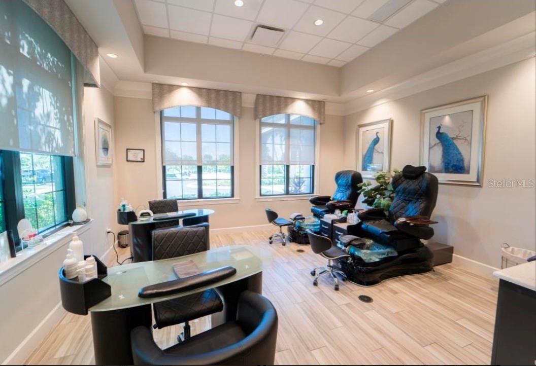 17810 GAWTHROP DR #305