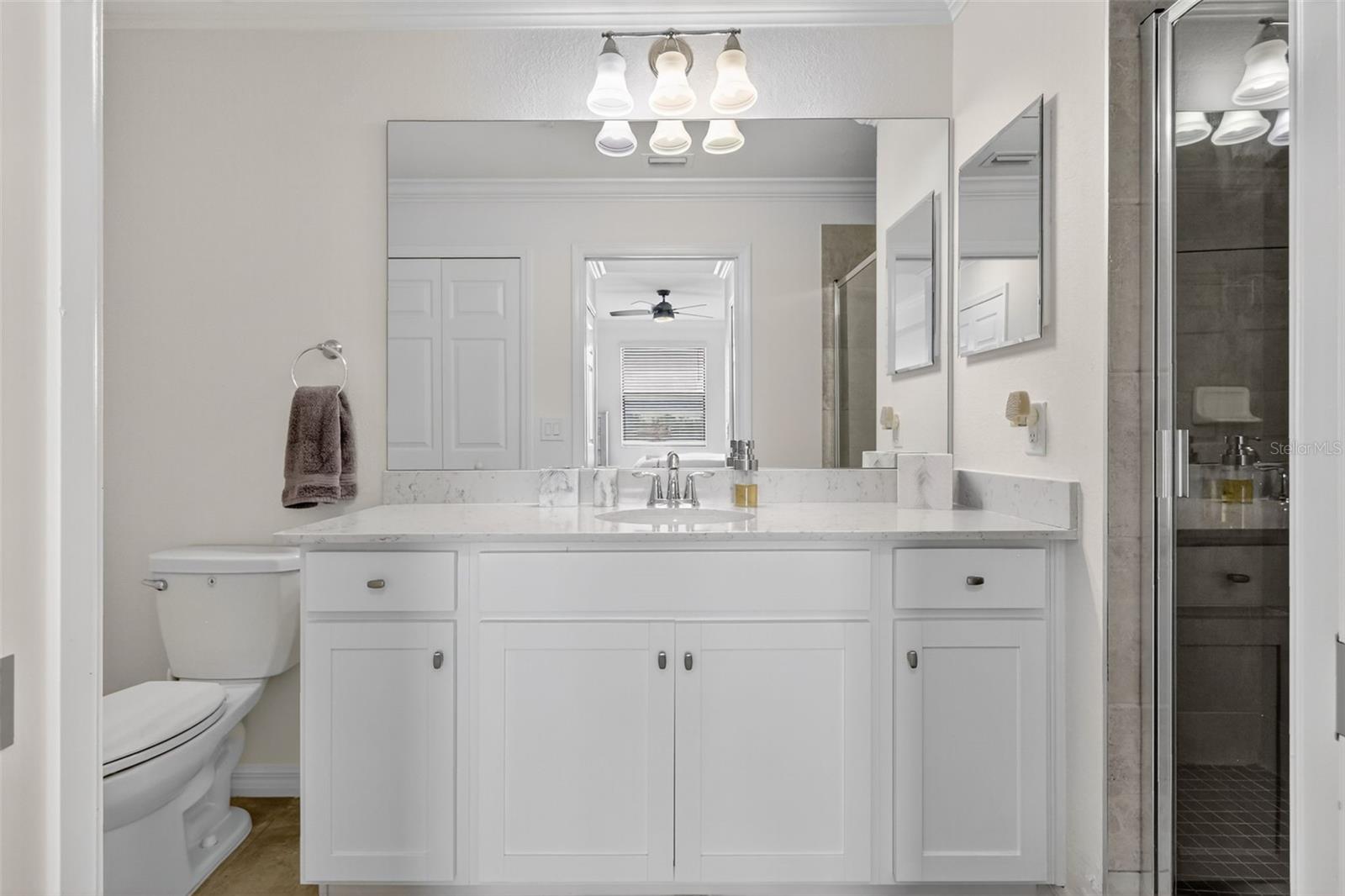 17810 GAWTHROP DR #305