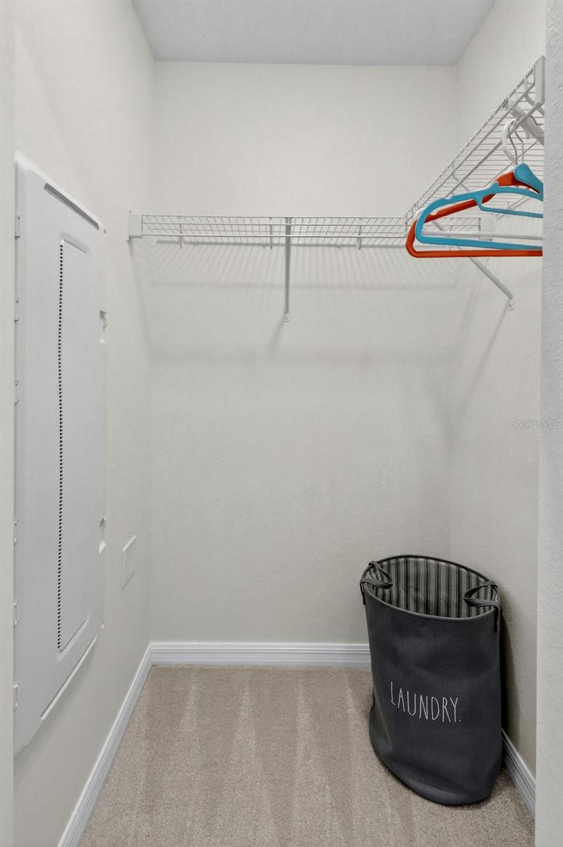 17810 GAWTHROP DR #305