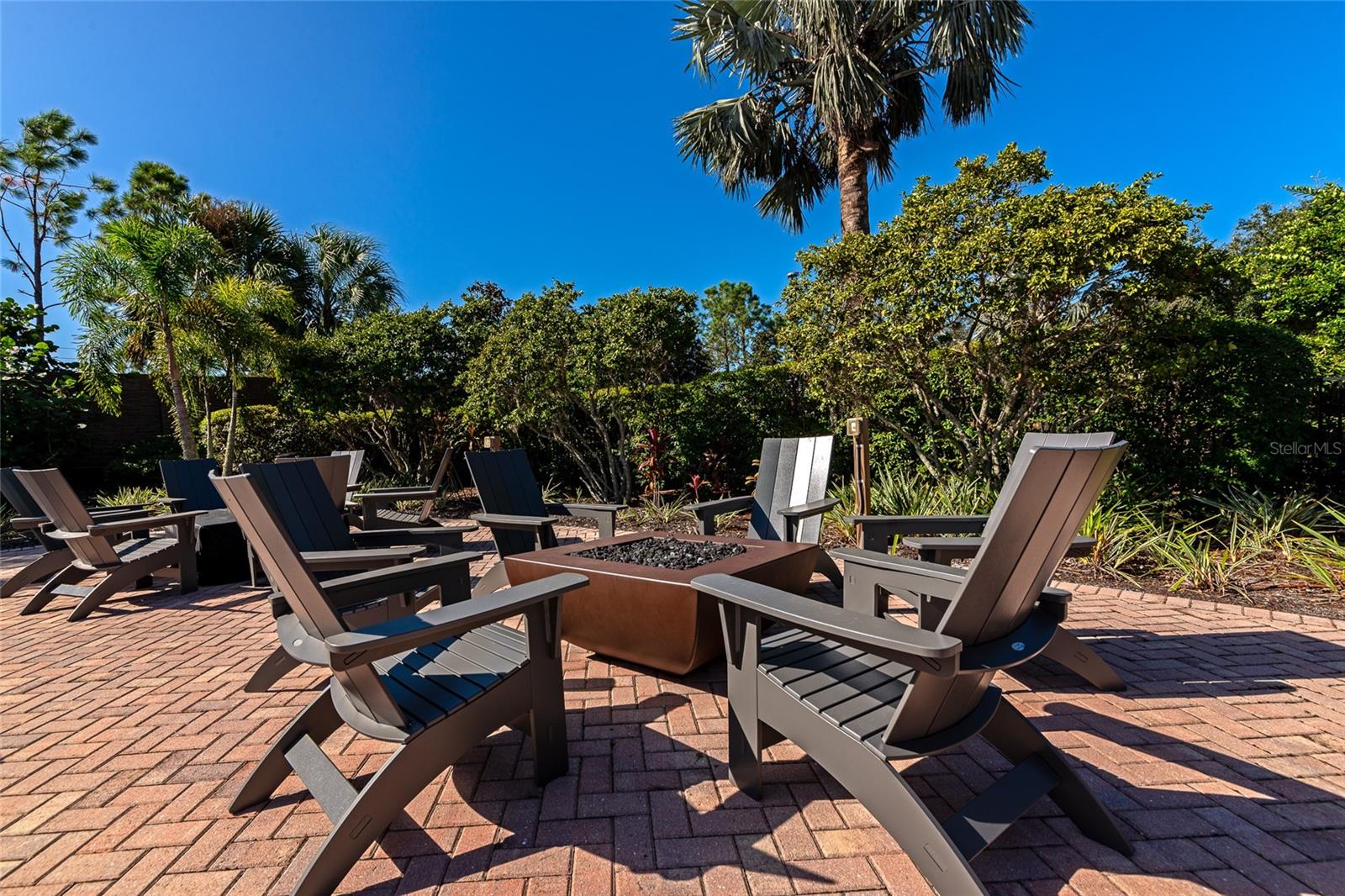 6283 SPRINGMONT LOOP