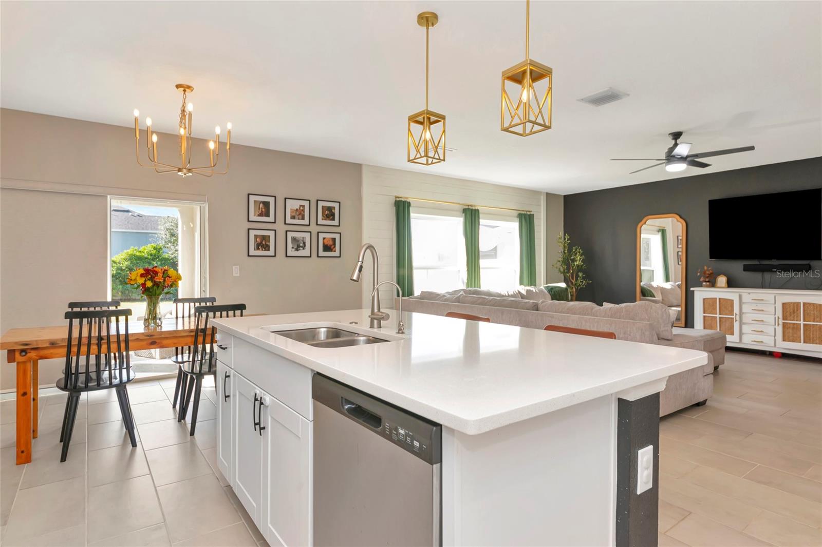 6283 SPRINGMONT LOOP