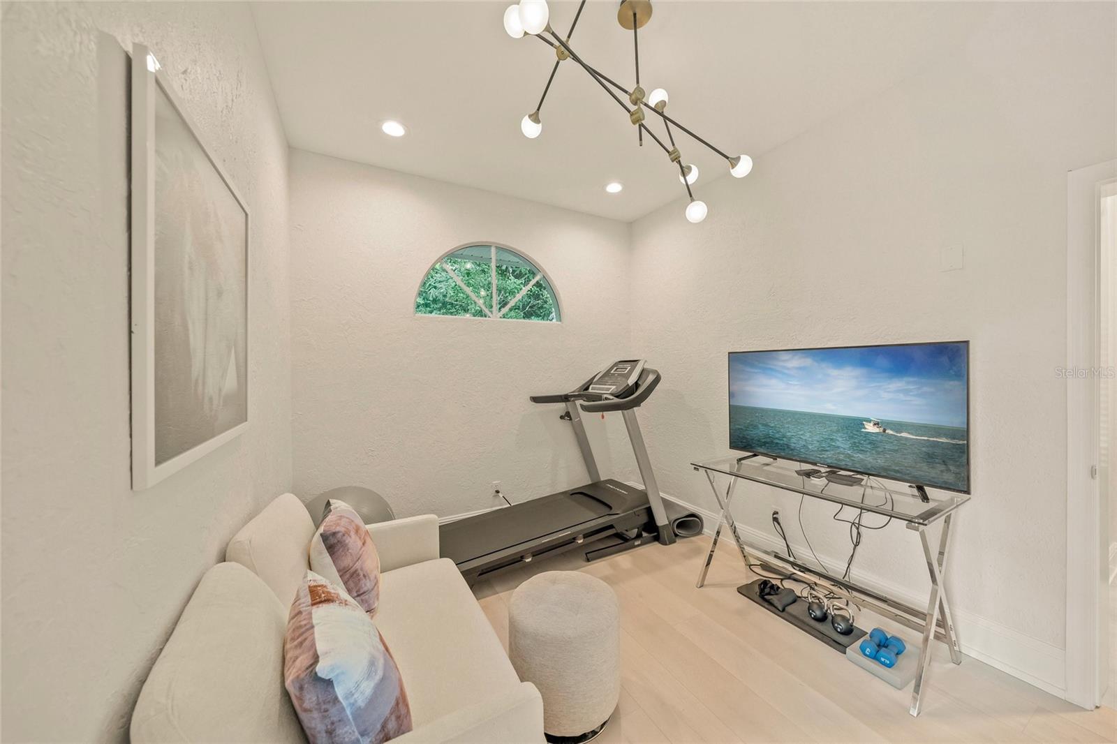 6660 SAINT JAMES XING