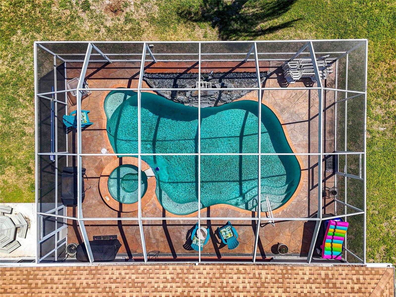 1403 VIOLA DR
