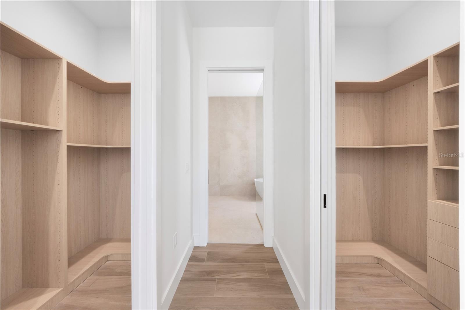 1544 3RD AVE W