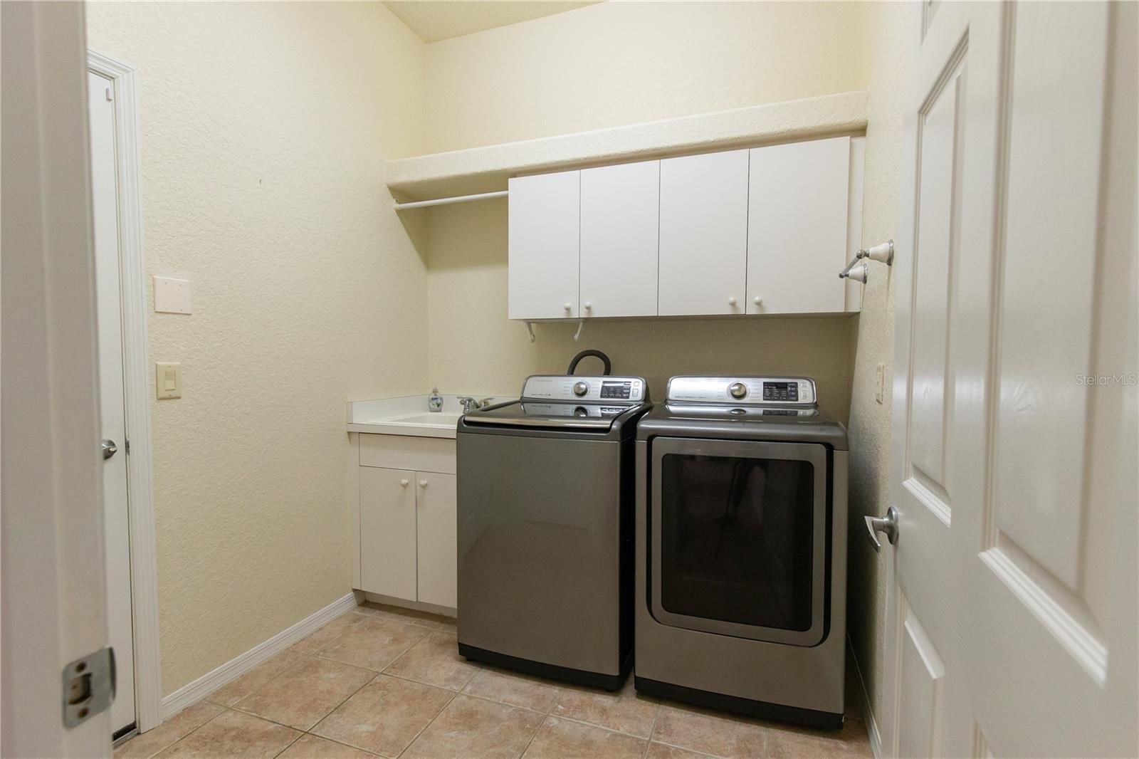 8437 EAGLE PRESERVE WAY