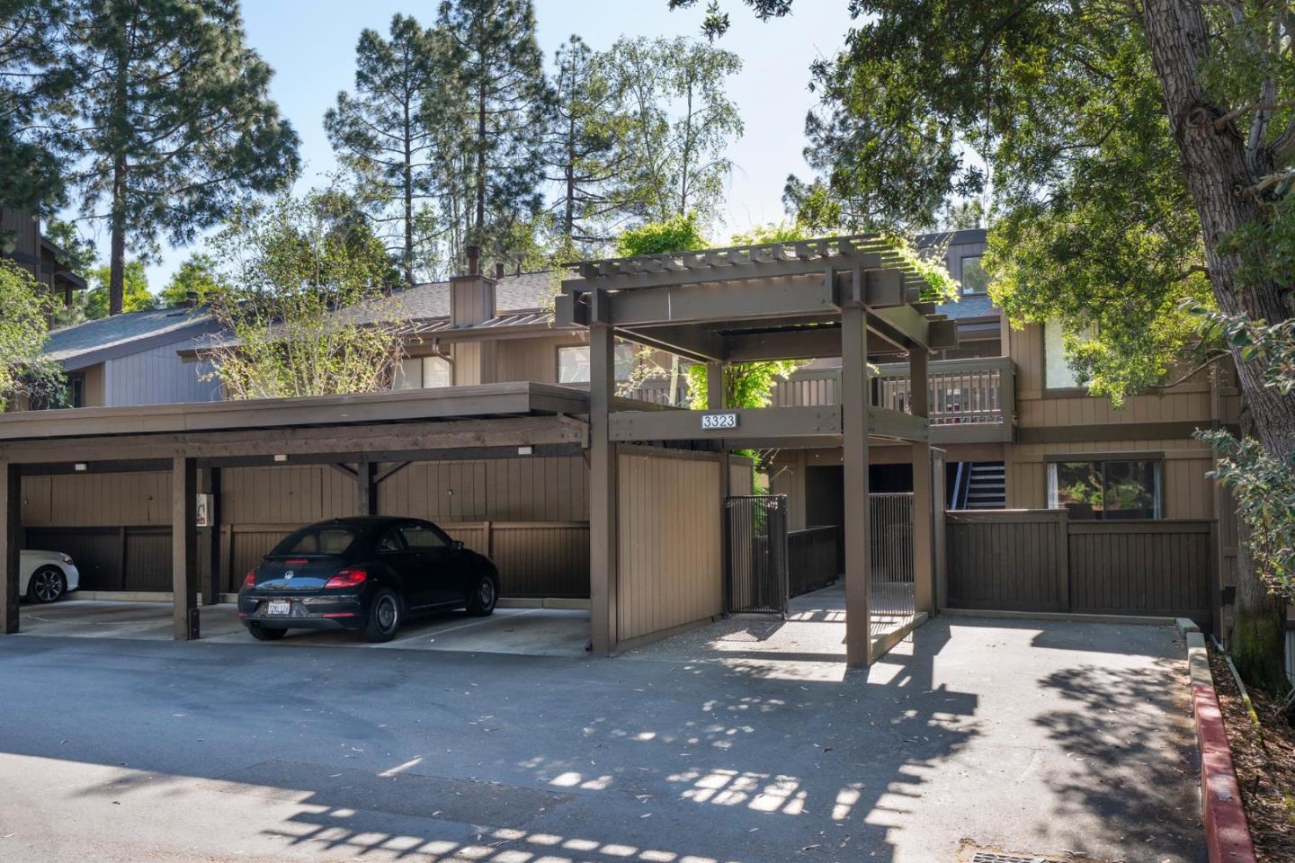 3323 La Mesa Drive 2