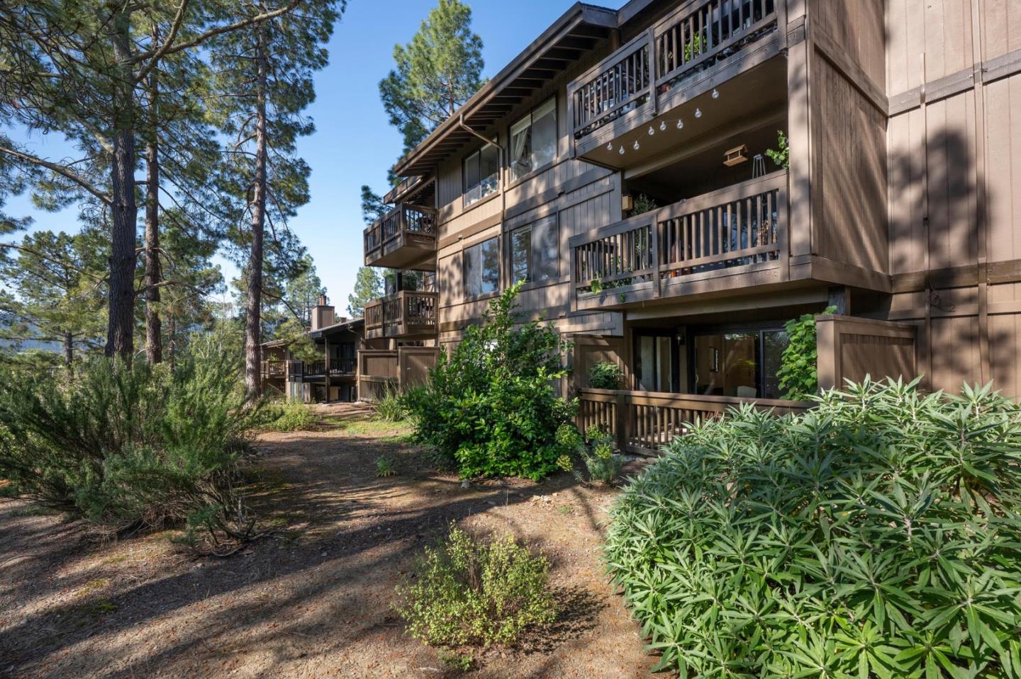 3323 La Mesa Drive 2