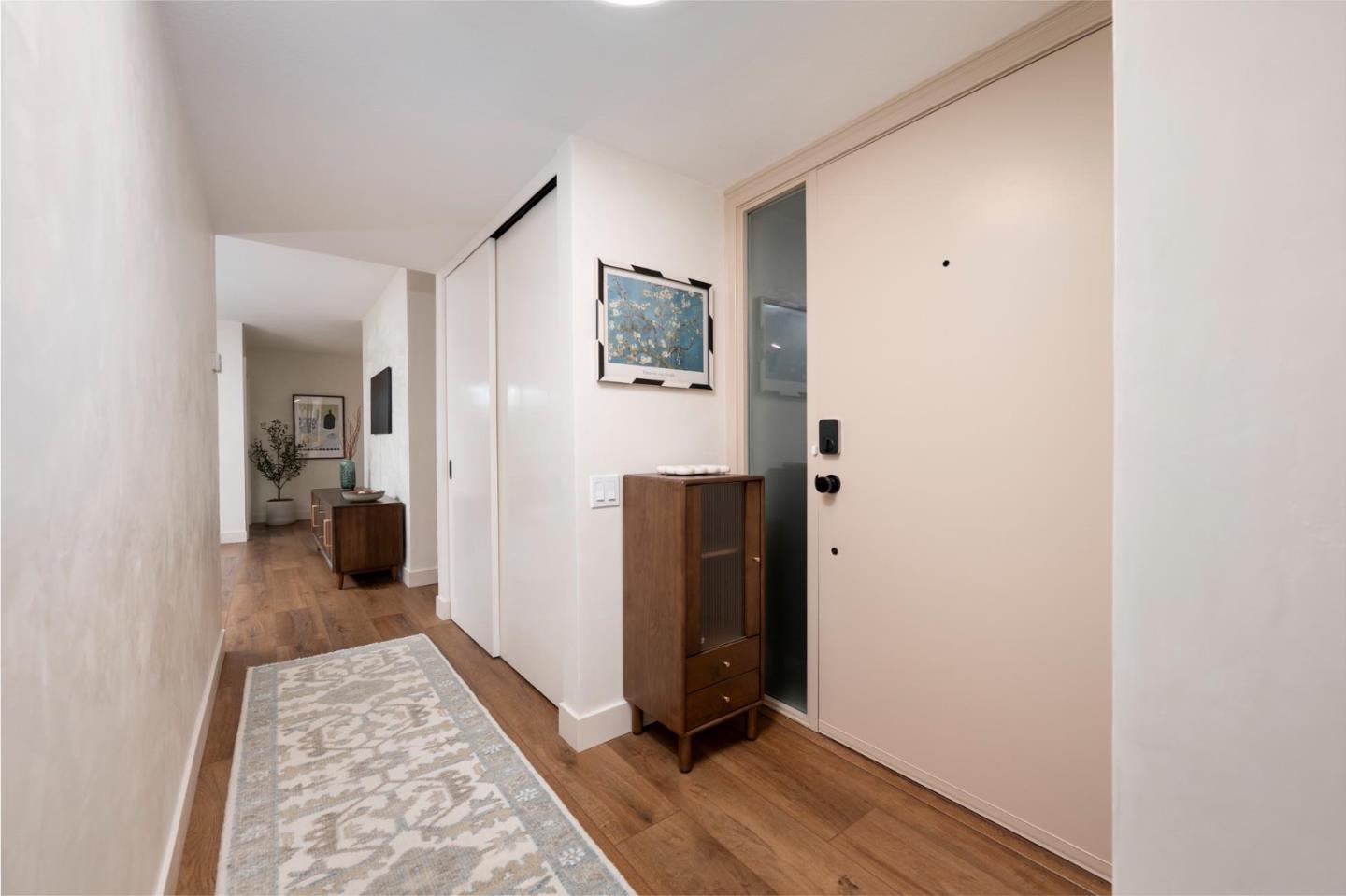 3323 La Mesa Drive 2