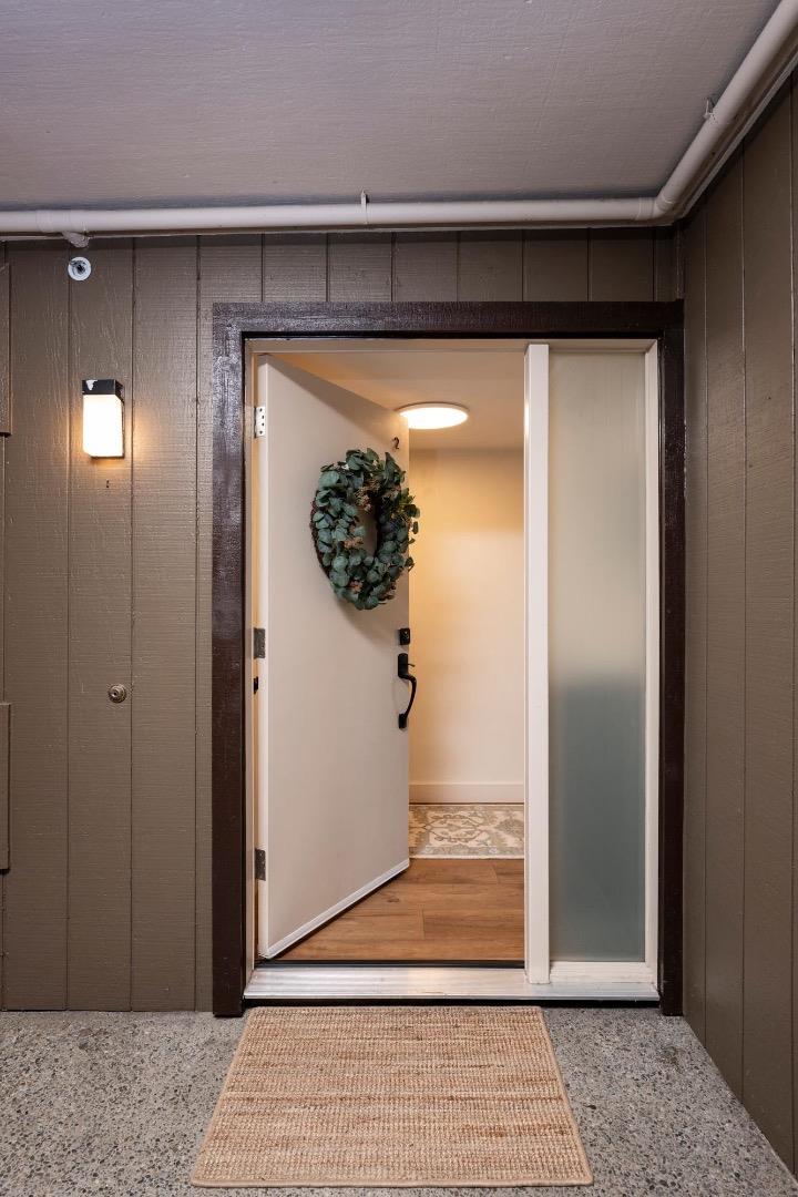 3323 La Mesa Drive 2