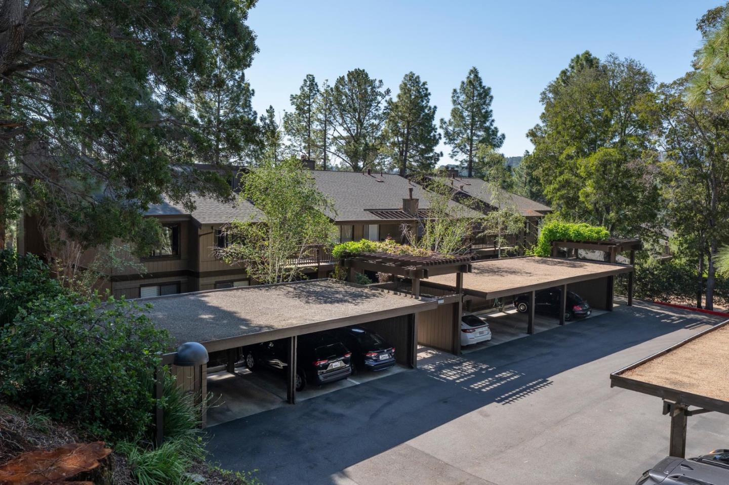 3323 La Mesa Drive 2