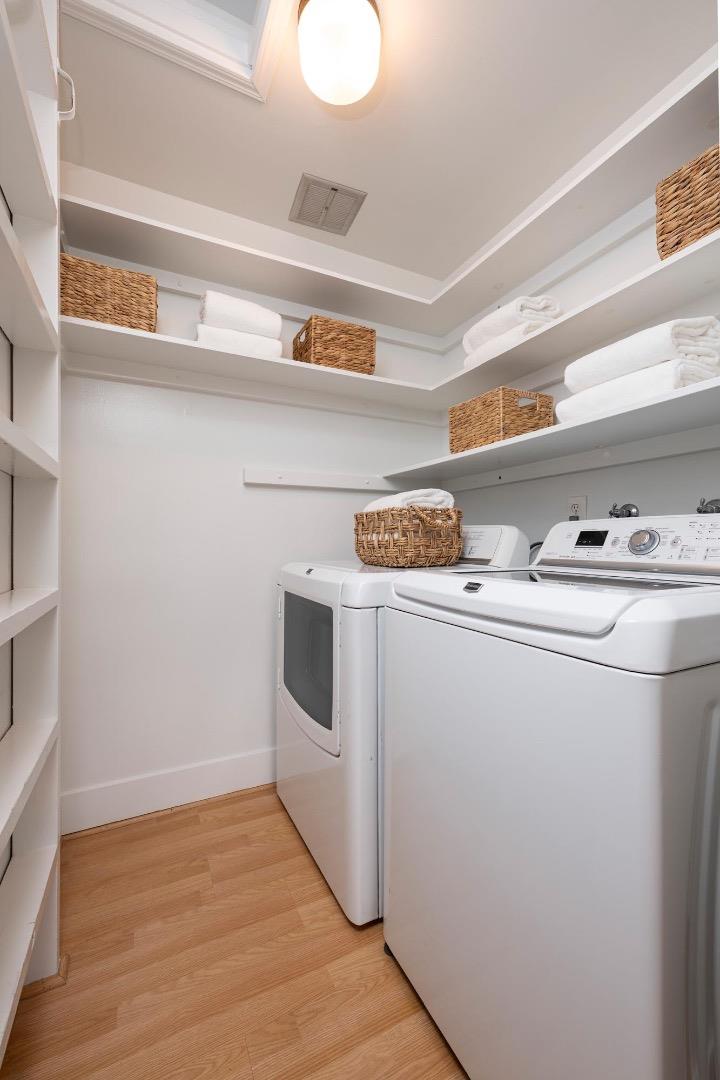 3374 La Mesa DR 15