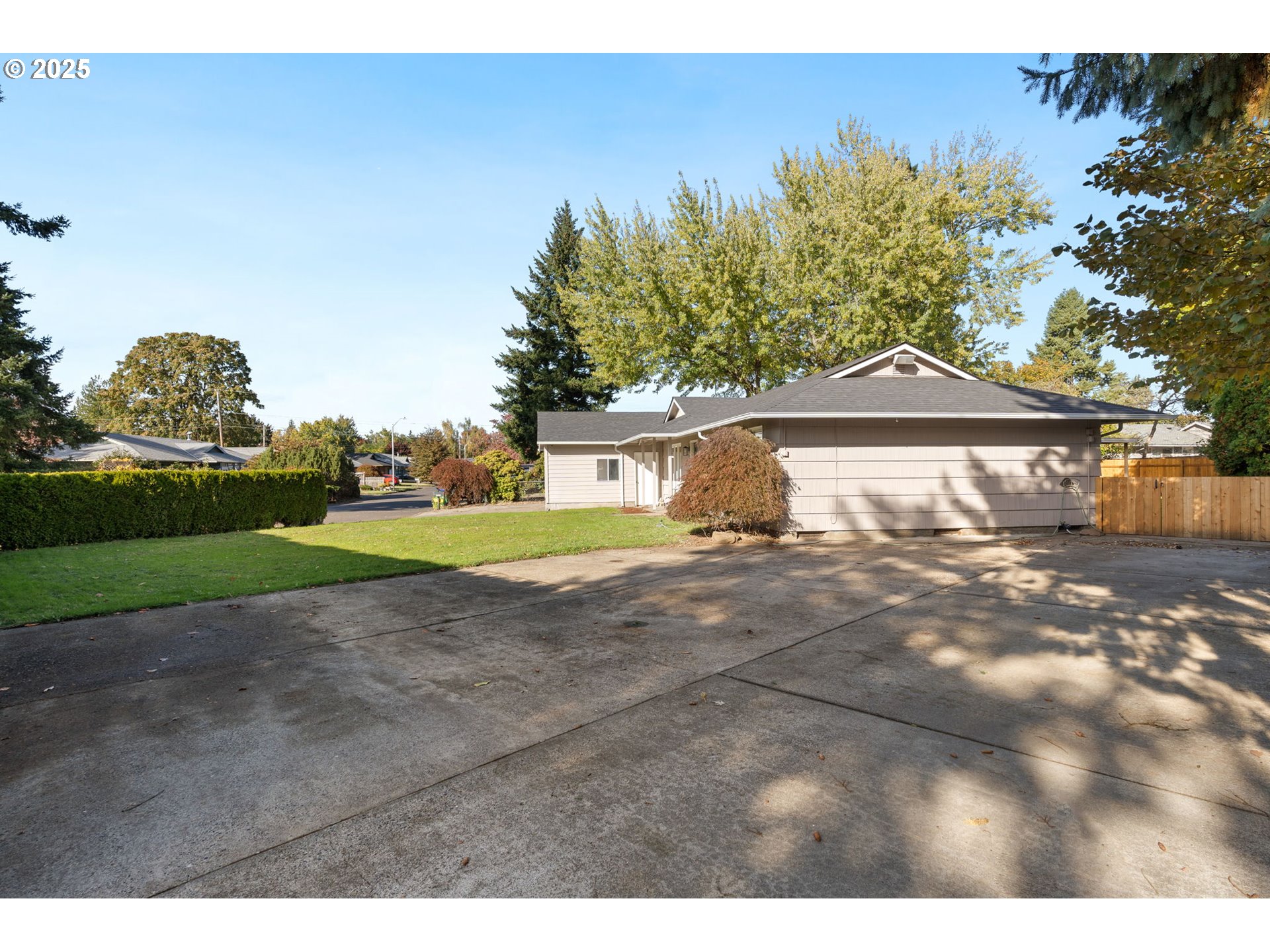 1720 SE 157TH AVE, Portland