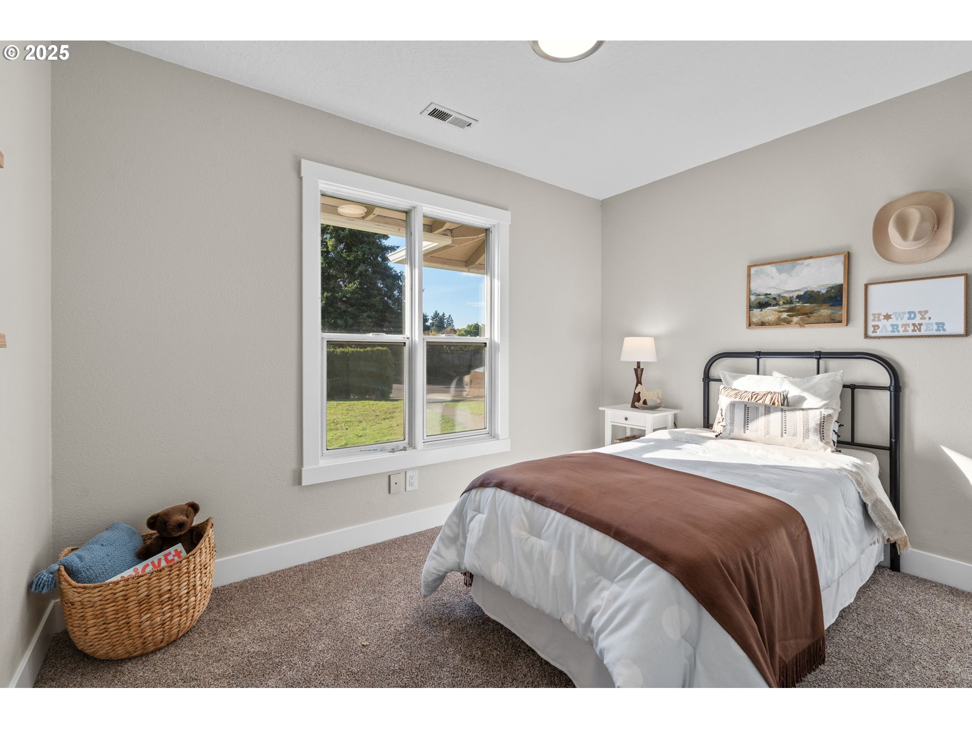 1720 SE 157TH AVE, Portland