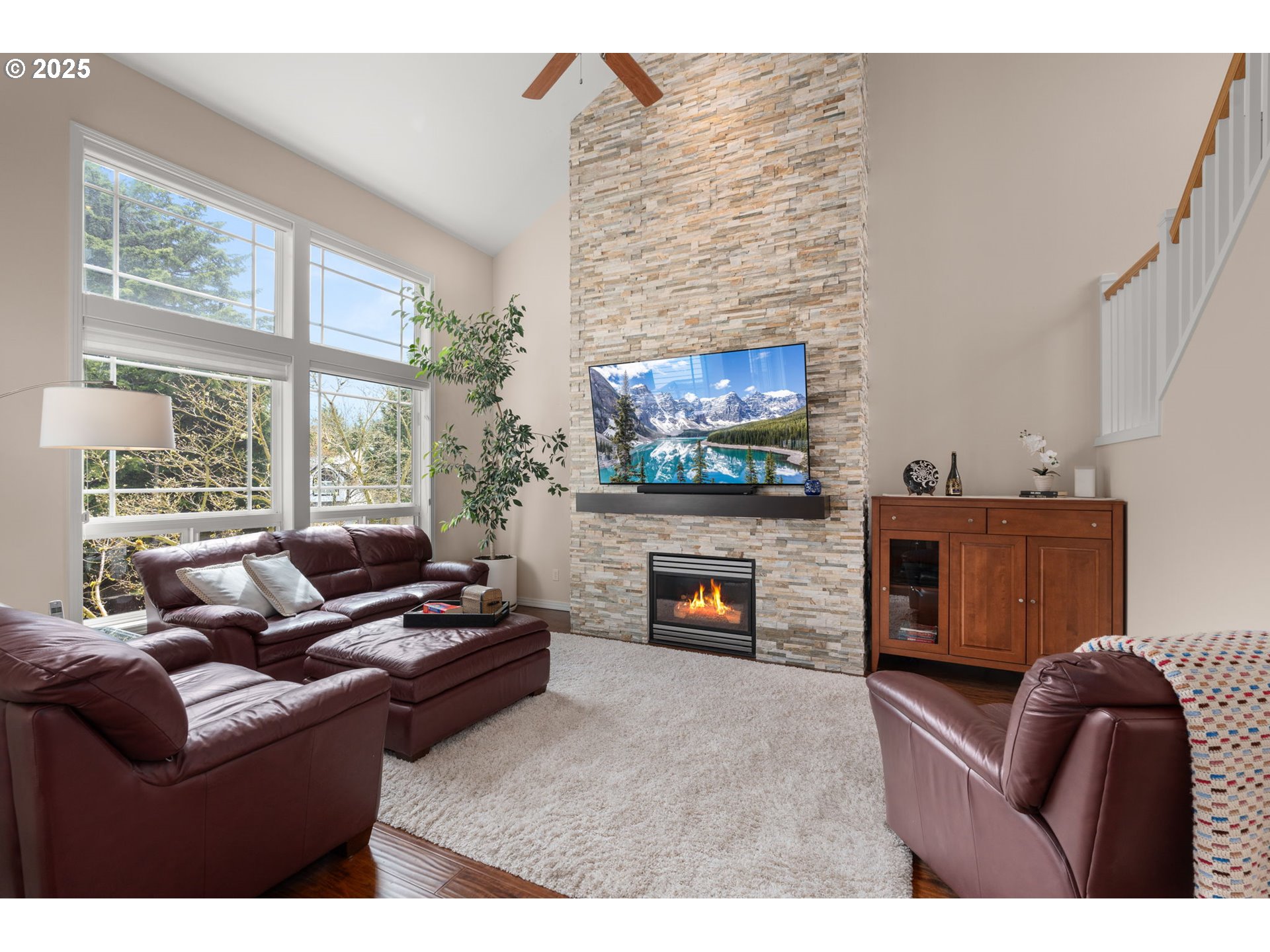21955 CHELAN LOOP