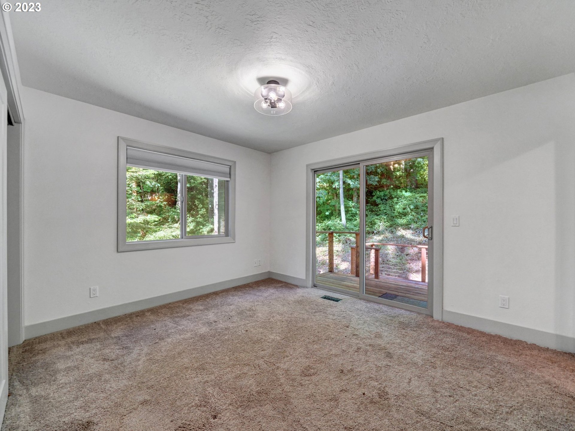 30475 SW RIVERWOOD DR