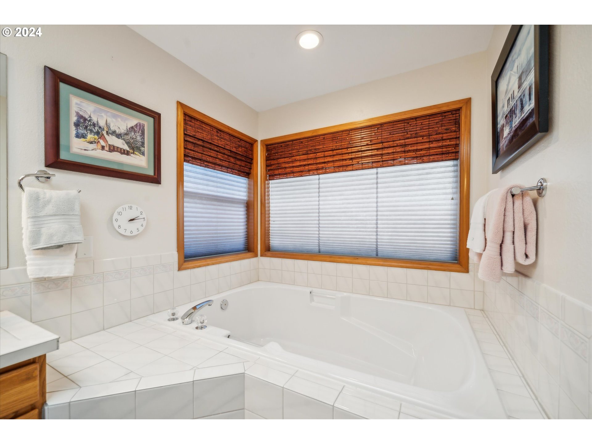11825 SE SUNNY WAY
