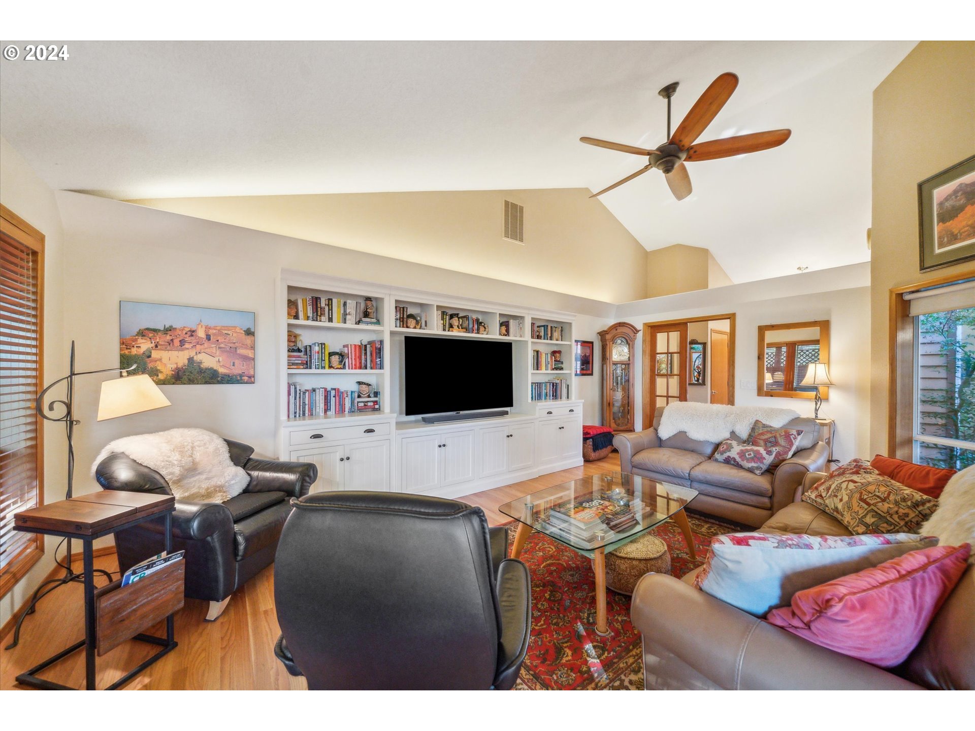 11825 SE SUNNY WAY