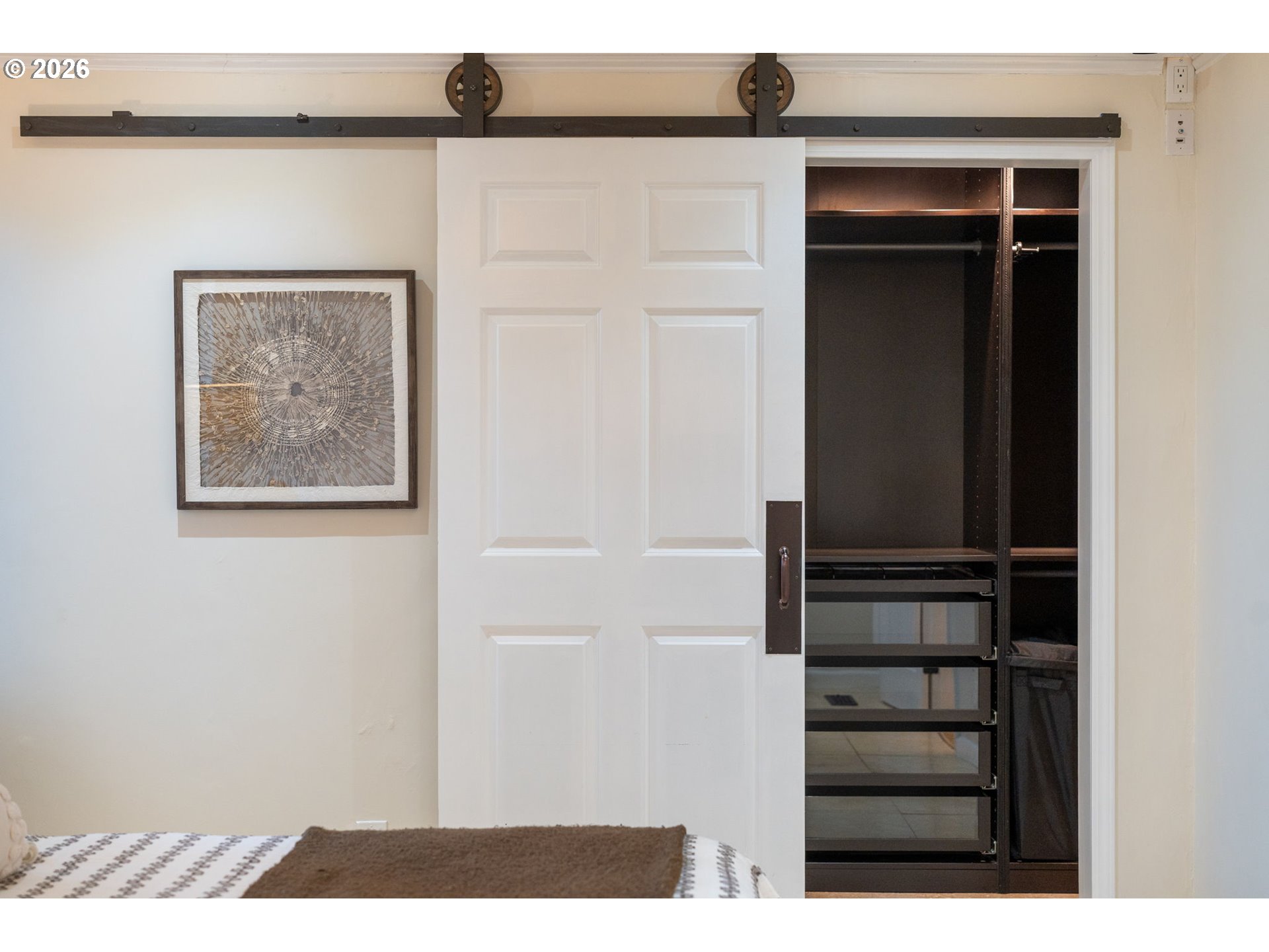 4205 SE WASHINGTON ST