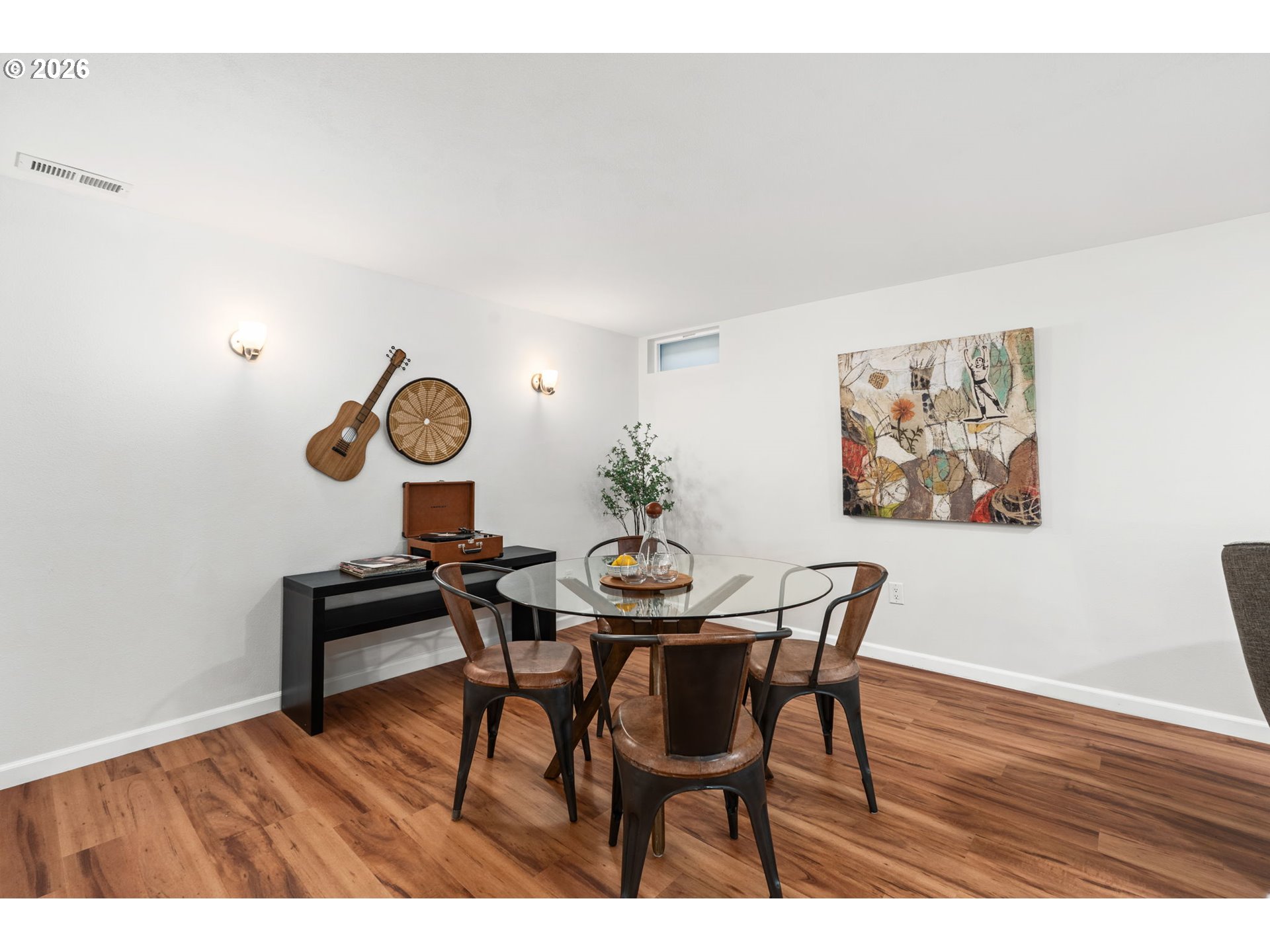 4205 SE WASHINGTON ST