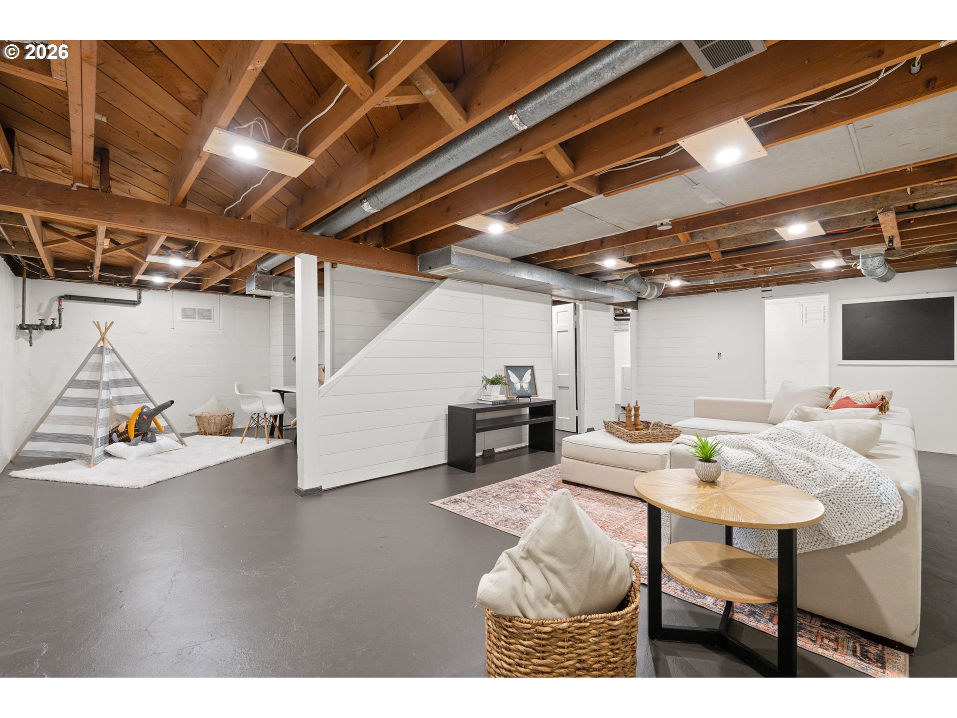 381 S PALATINE HILL RD