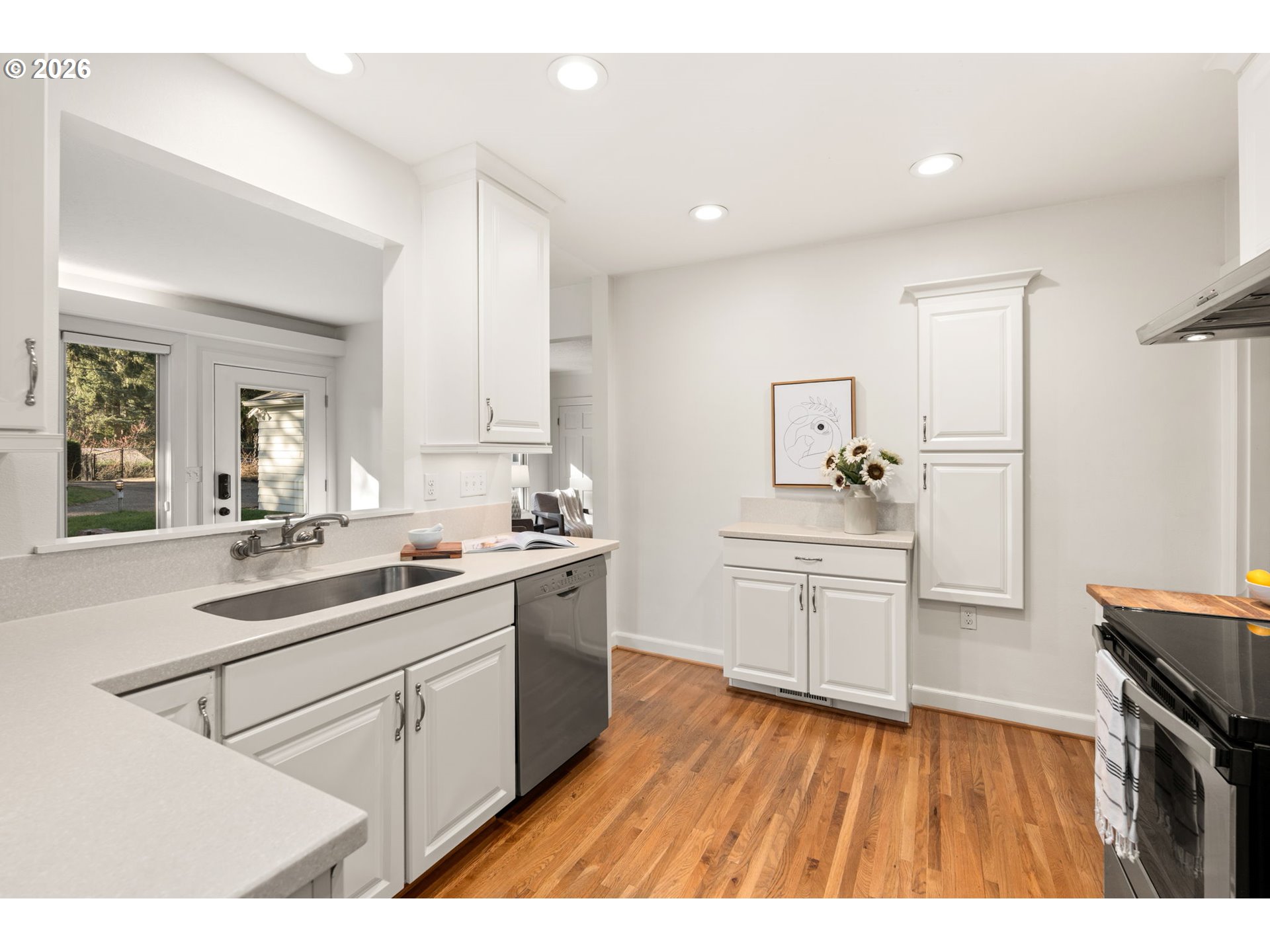 381 S PALATINE HILL RD