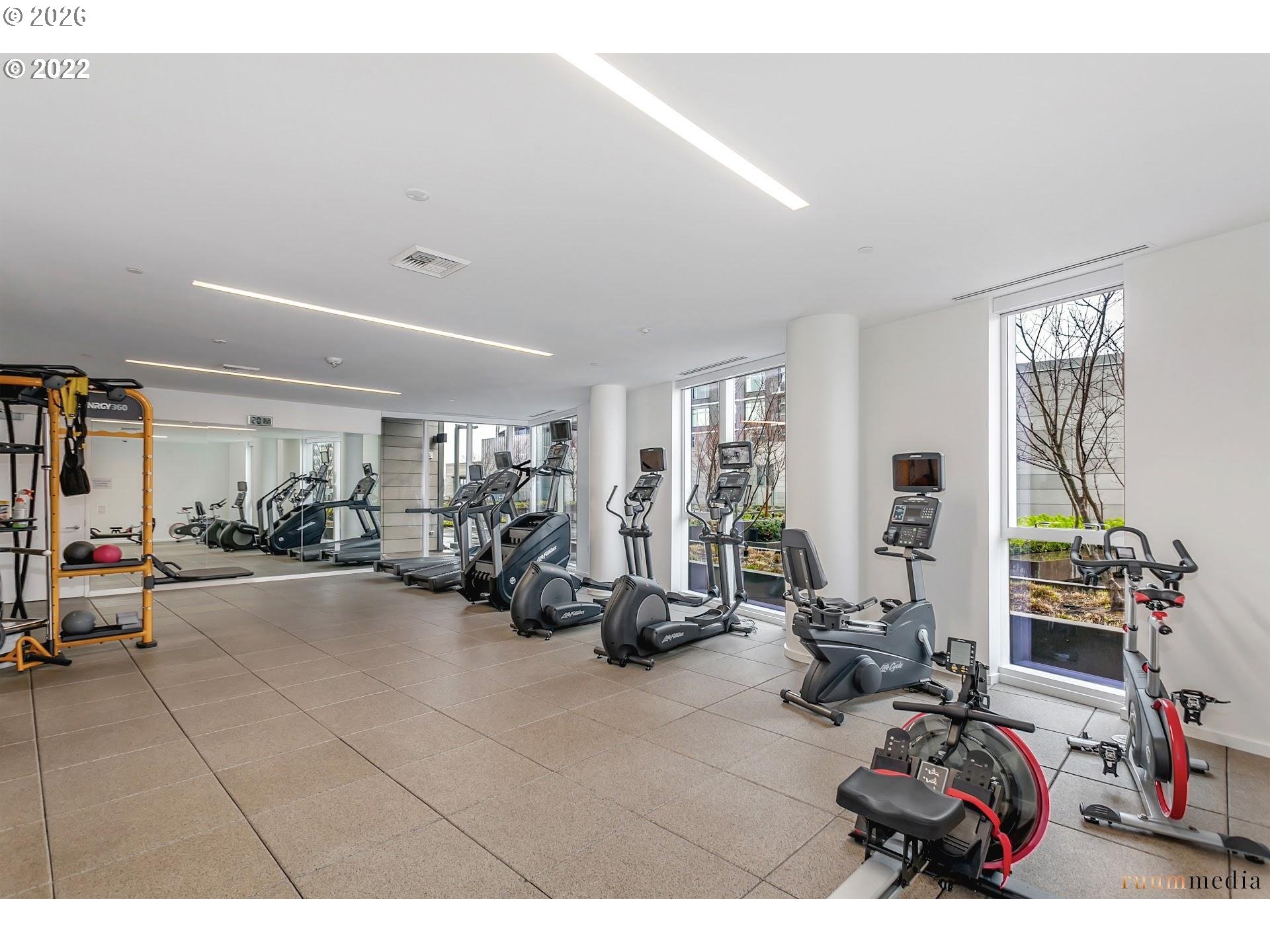 1075 NW NORTHRUP ST NW 1017