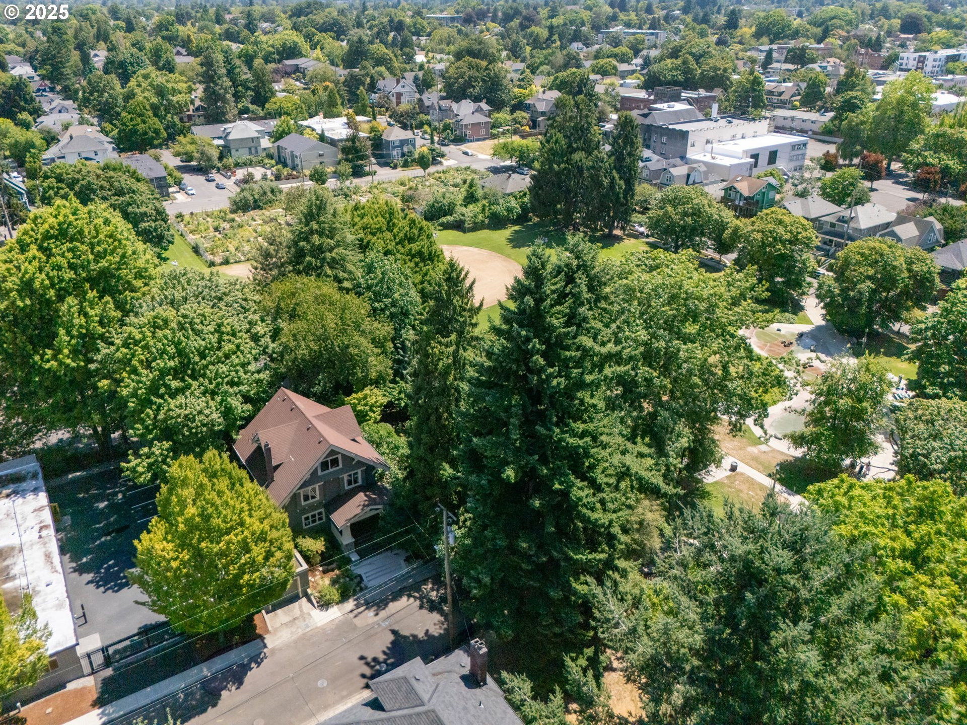 928 SE 18TH AVE