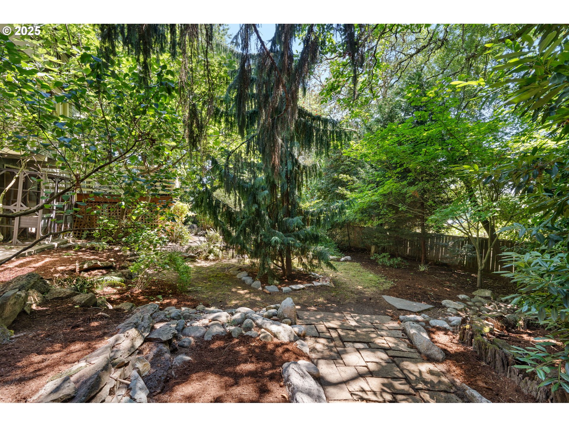 928 SE 18TH AVE