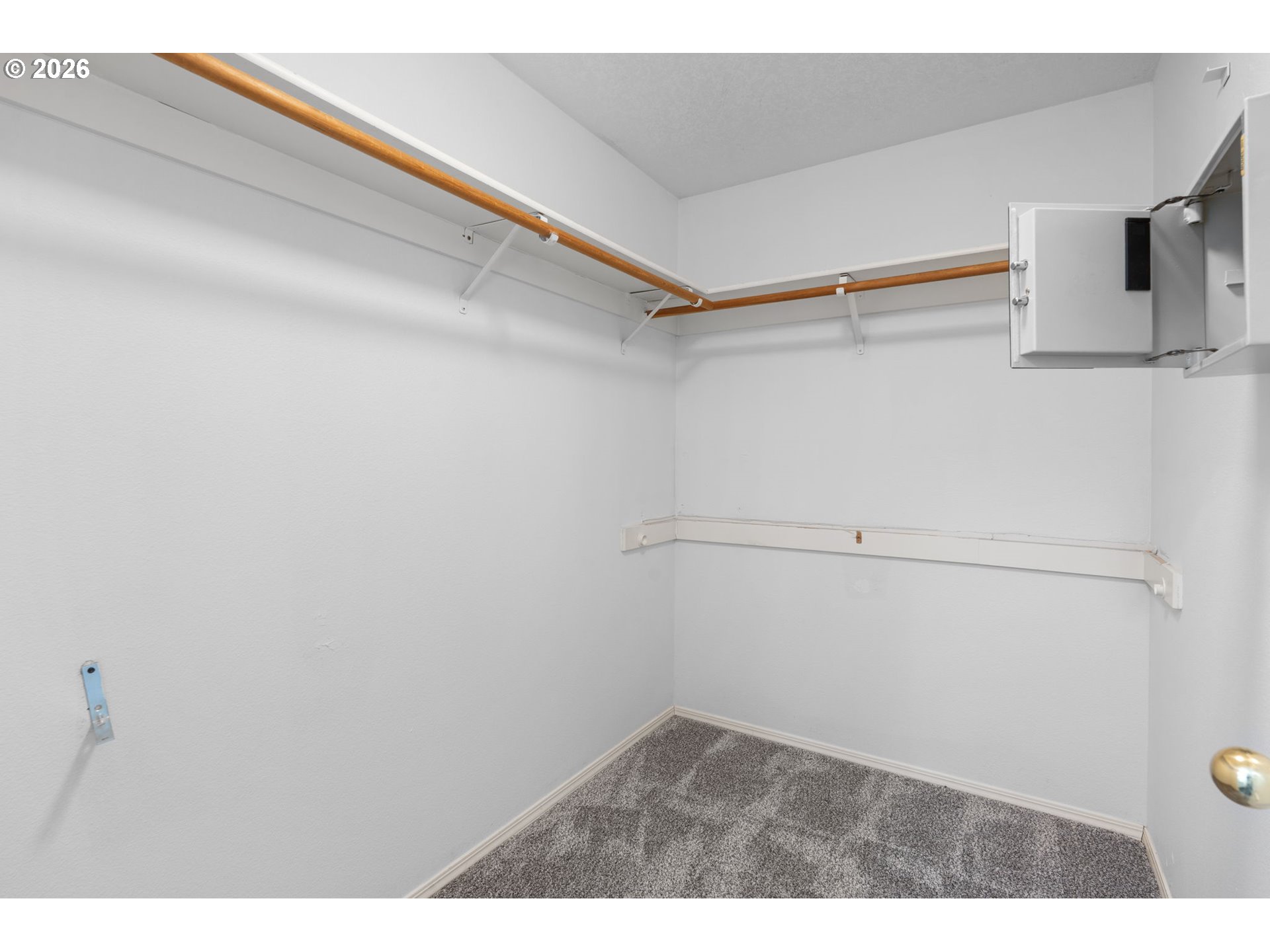 17369 WAKE ROBIN CIR