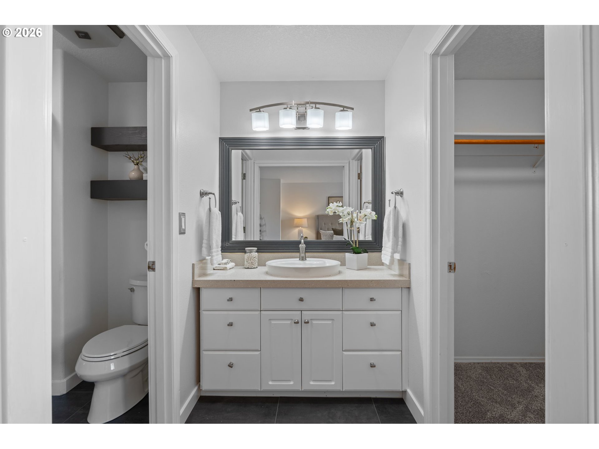 17369 WAKE ROBIN CIR