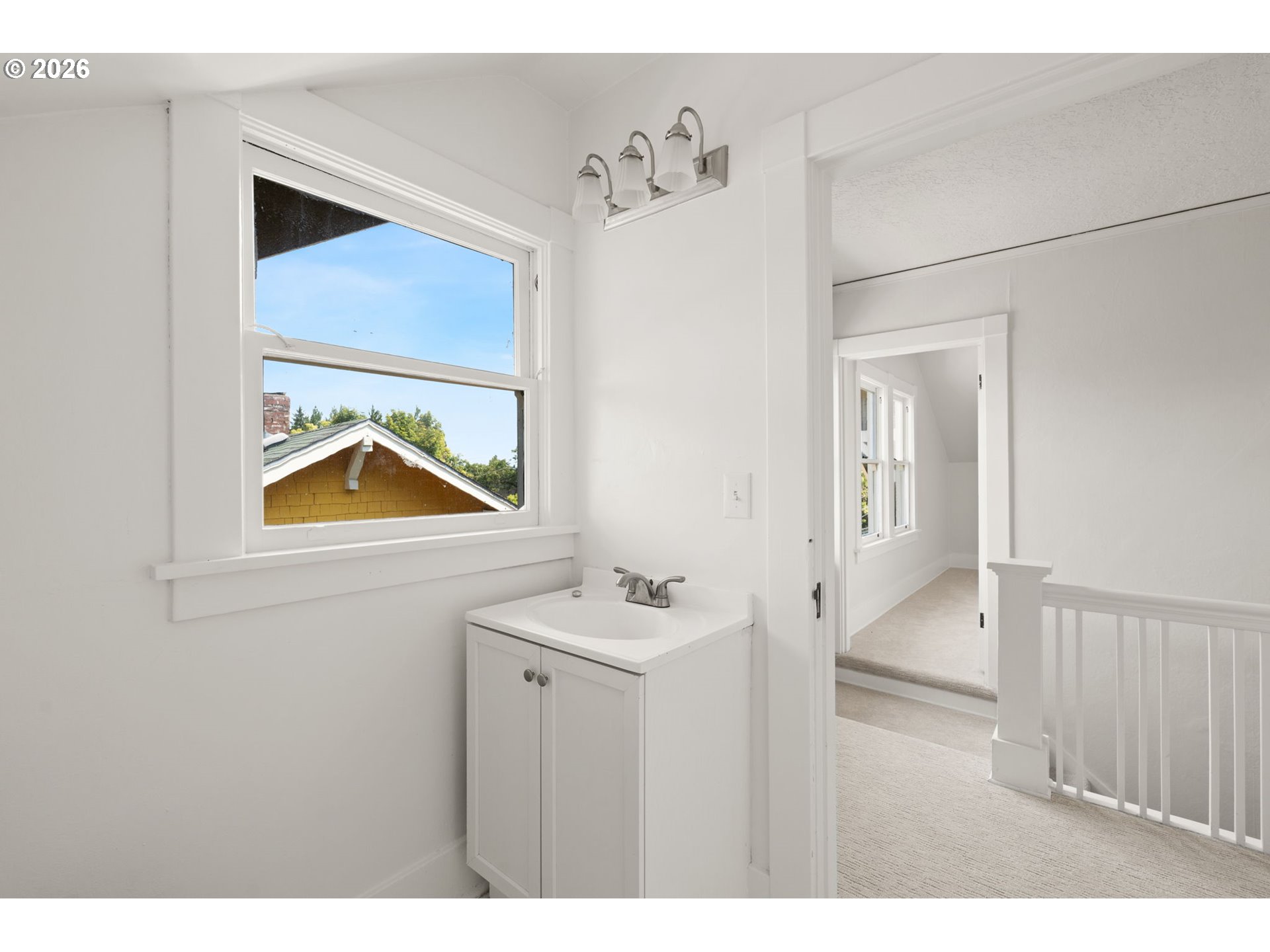 3315 NE 68TH AVE