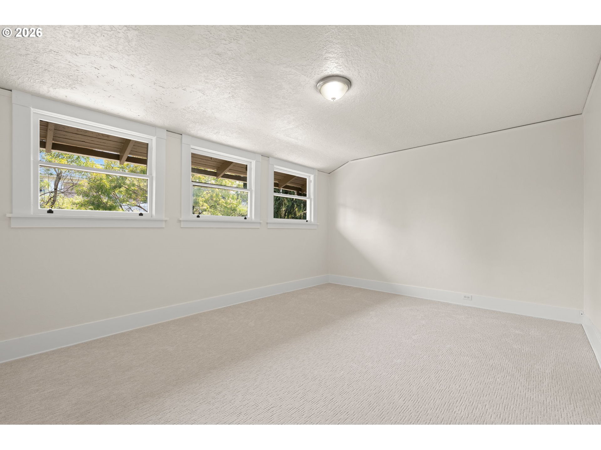 3315 NE 68TH AVE