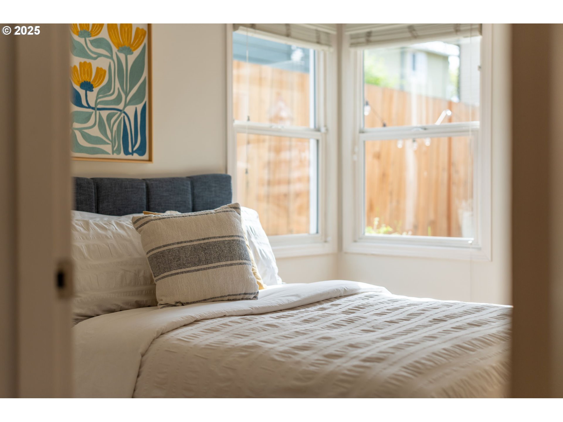 2438 NE KILLINGSWORTH ST 4