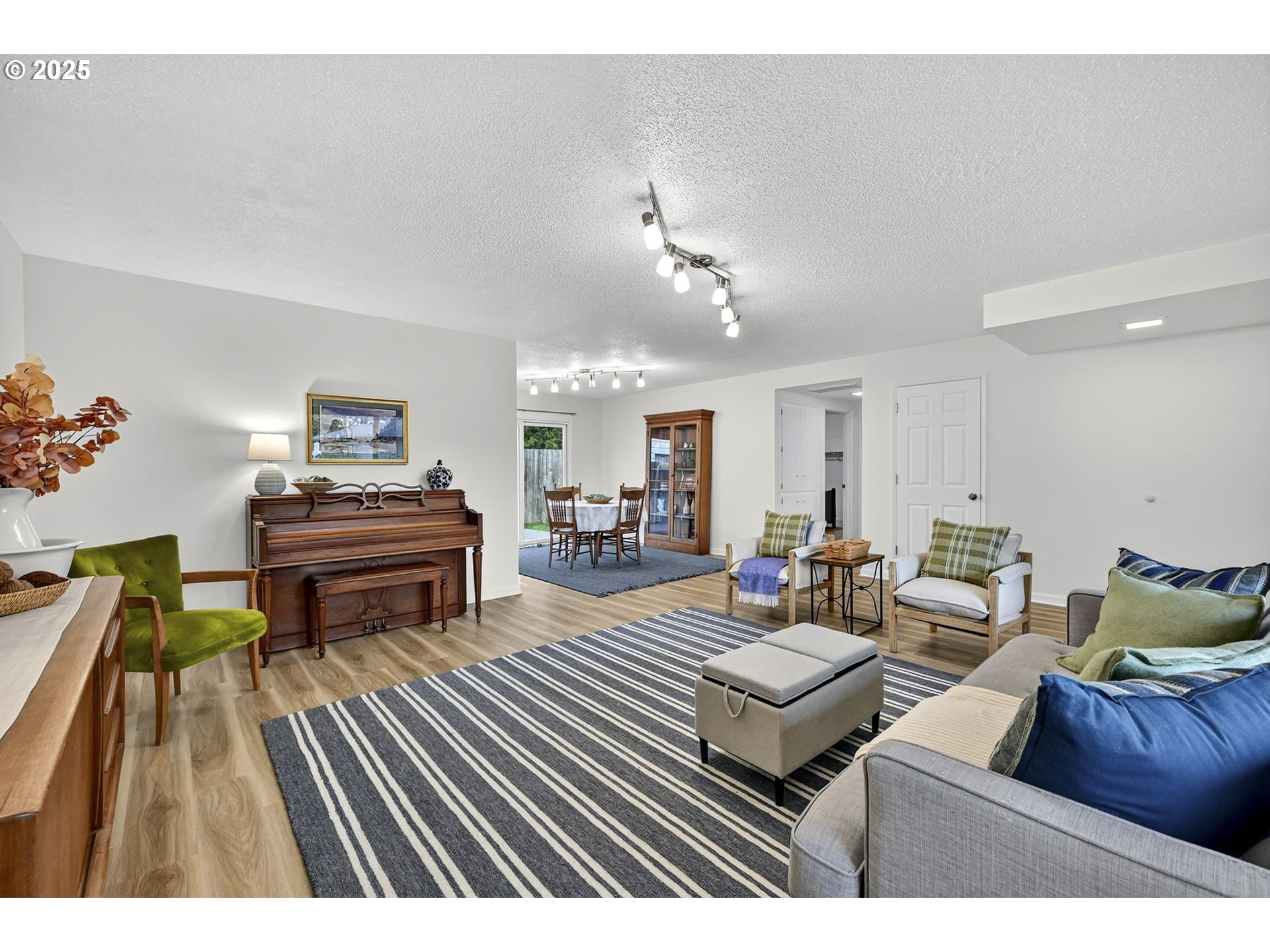 12285 SW KING RICHARD DR SW