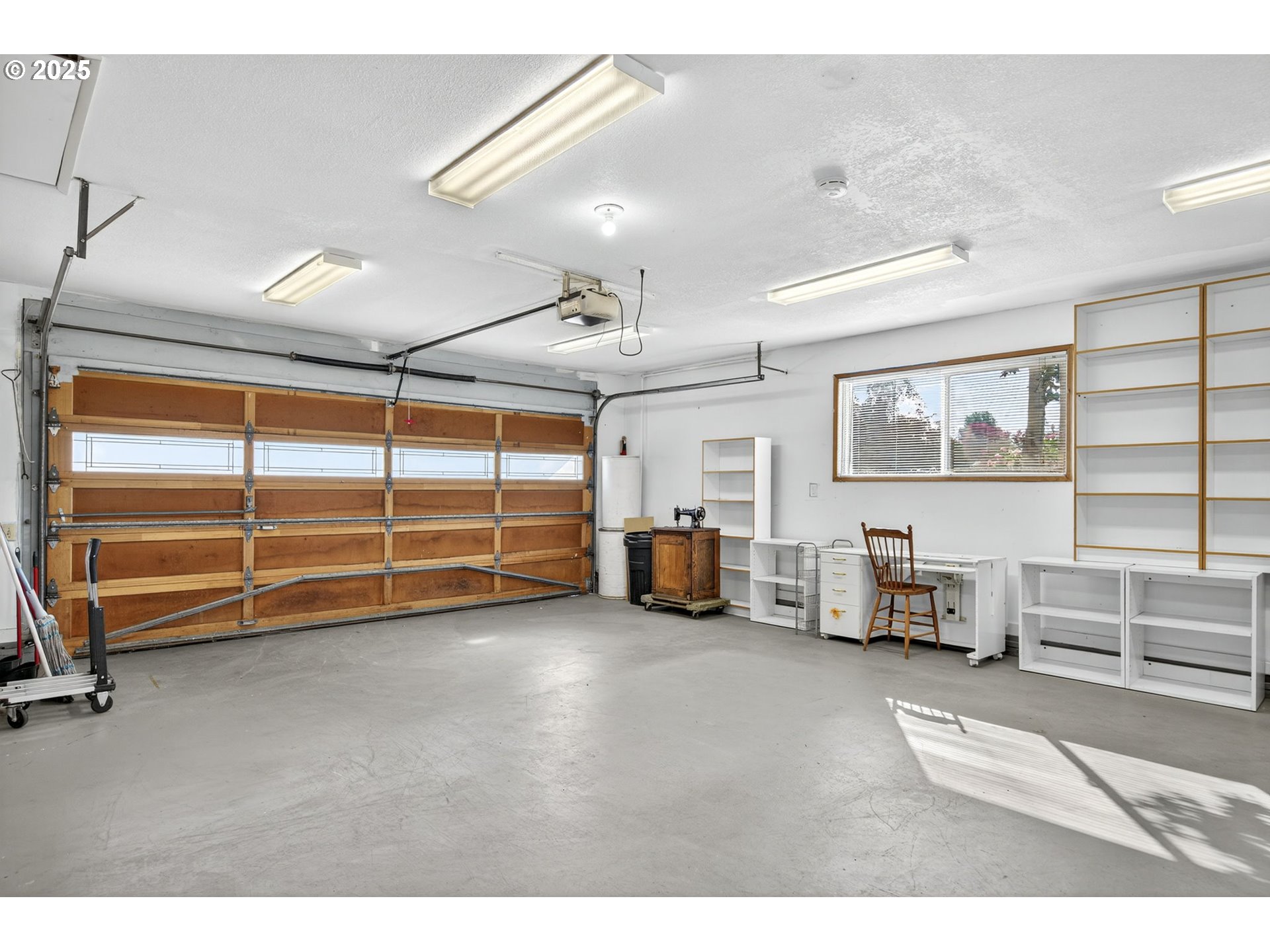 12285 SW KING RICHARD DR SW